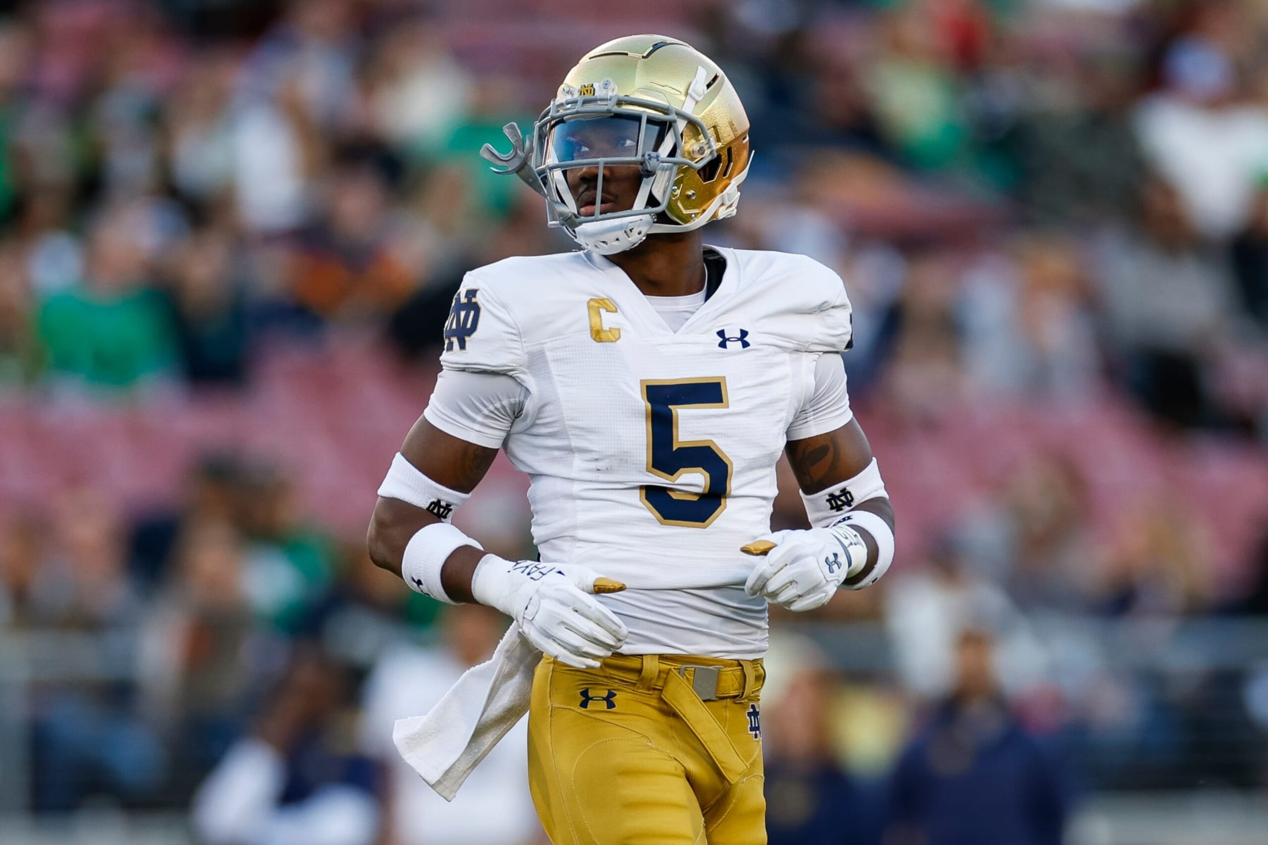 Notre Dame CB Cam Hart