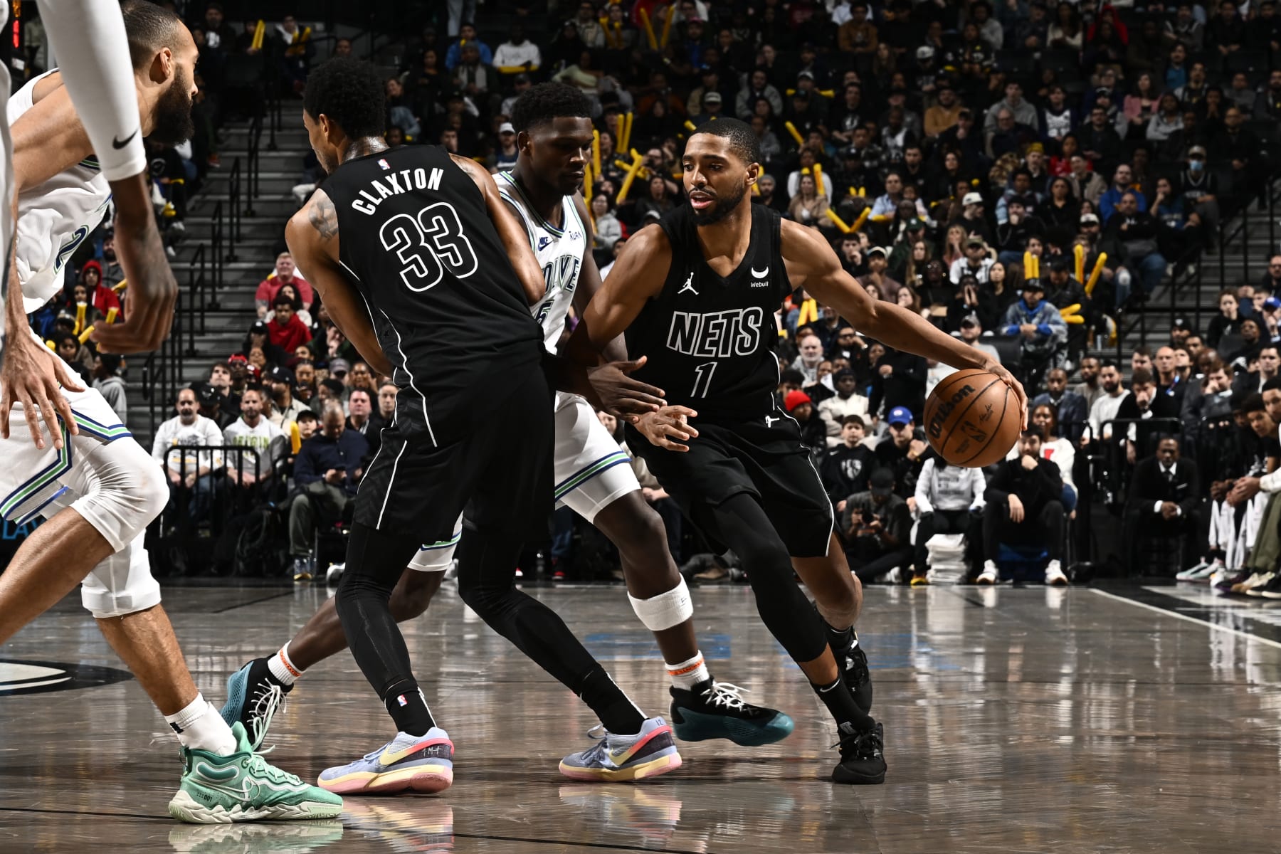 BROOKLYN, NY - JANUARY 25: Mikal Bridges #1 of the Brooklyn Nets drives to the basket during the game against the Minnesota Timberwolves on January 25, 2024 at Barclays Center in Brooklyn, New York. NOTE TO USER: User expressly acknowledges and agrees that, by downloading and or using this Photograph, user is consenting to the terms and conditions of the Getty Images License Agreement. Mandatory Copyright Notice: Copyright 2024 NBAE (Photo by David Dow/NBAE via Getty Images)