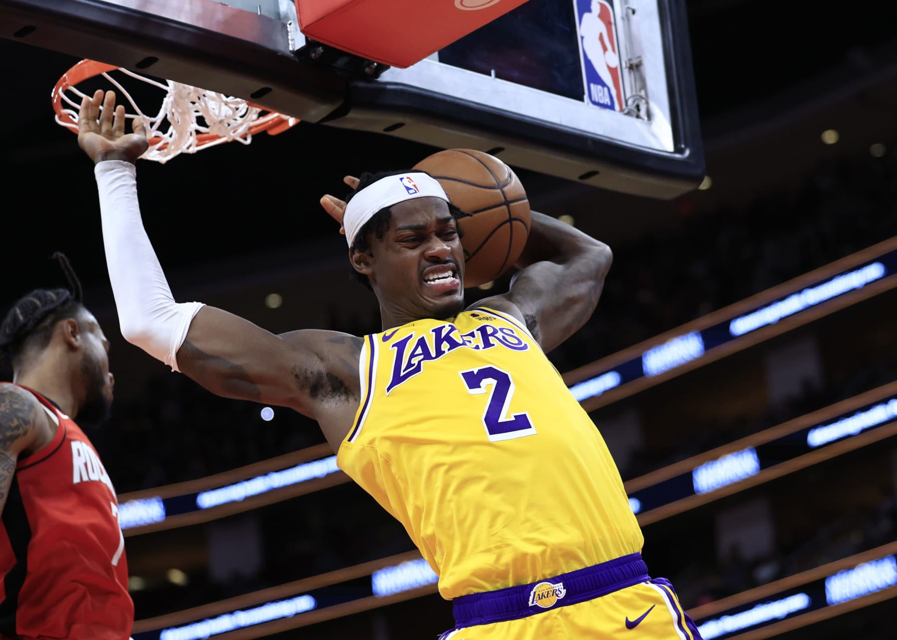 HOUSTON, TEXAS - JANUARY 29: Jarred Vanderbilt #2 of the Los Angeles Lakers dunks the ball against the Houston Rockets during the first half at Toyota Center on January 29, 2024 in Houston, Texas. NOTE TO USER: User expressly acknowledges and agrees that, by downloading and or using this photograph, User is consenting to the terms and conditions of the Getty Images License Agreement.  (Photo by Carmen Mandato/Getty Images)