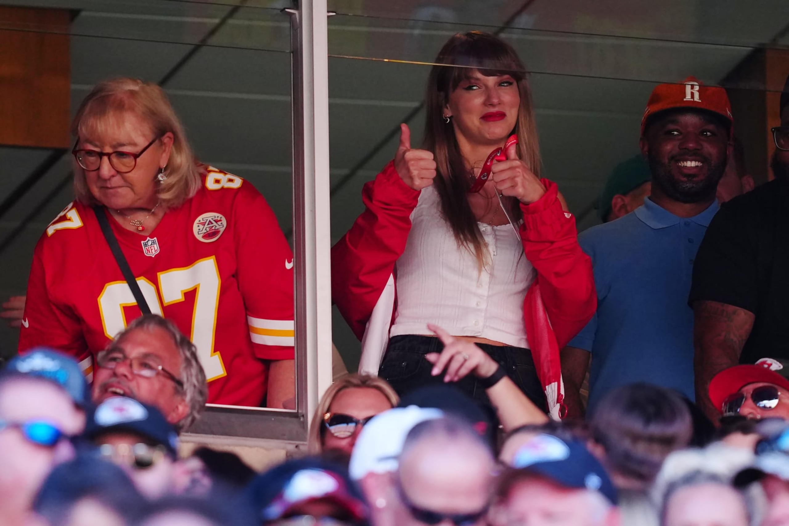 KANSAS CITY, MISSOURI - SEPTEMBER 24: Donna Kelce and Taylor Swift are seen during the first half of a game between the Chicago Bears and the Kansas City Chiefs at GEHA Field at Arrowhead Stadium on September 24, 2023 in Kansas City, Missouri. (Photo by Jason Hanna/Getty Images) KANSAS CITY, MISSOURI - SEPTEMBER 24: Donna Kelce and Taylor Swift are seen during the first half of a game between the Chicago Bears and the Kansas City Chiefs at GEHA Field at Arrowhead Stadium on September 24, 2023 in Kansas City, Missouri. (Photo by Jason Hanna/Getty Images)