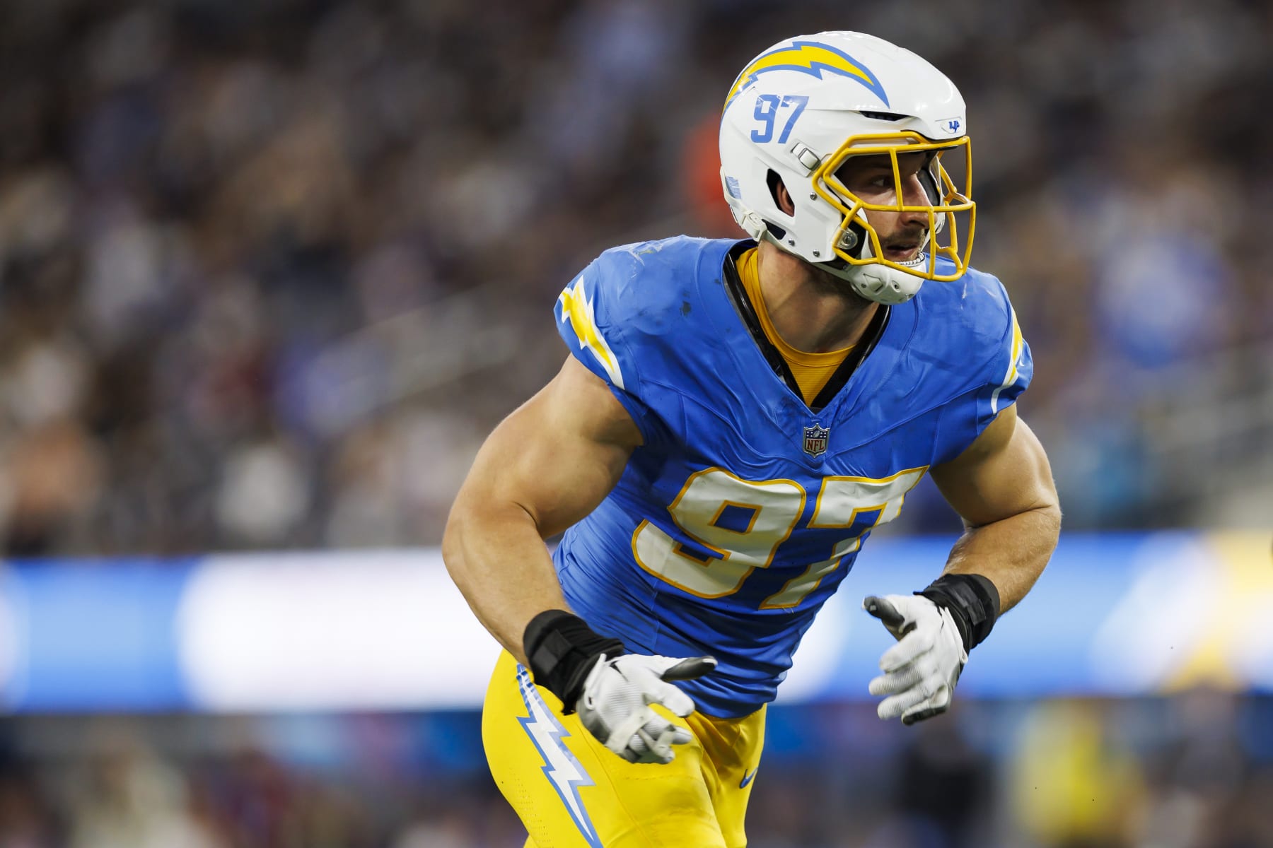 Los Angeles Chargers EDGE Joey Bosa