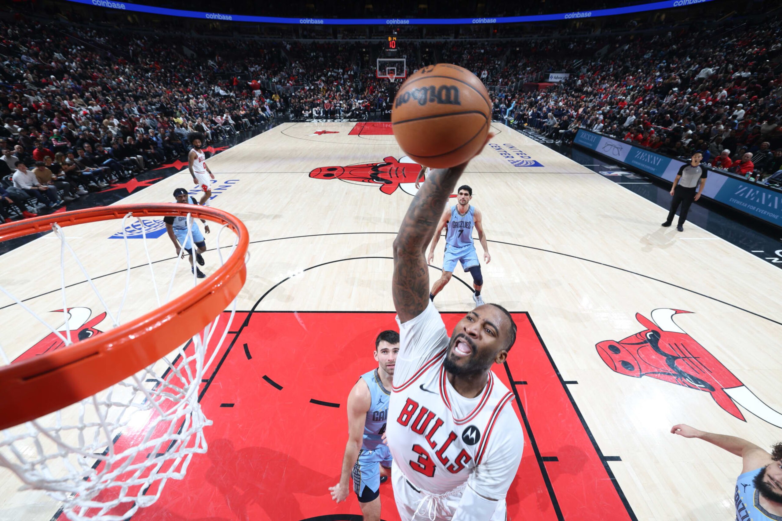 CHICAGO, IL - JANUARY 20: Andre Drummond #3 of the Chicago Bulls dunks the ball during the game against the Memphis Grizzlies on January 20, 2024 at United Center in Chicago, Illinois. NOTE TO USER: User expressly acknowledges and agrees that, by downloading and or using this photograph, User is consenting to the terms and conditions of the Getty Images License Agreement. Mandatory Copyright Notice: Copyright 2024 NBAE (Photo by Jeff Haynes/NBAE via Getty Images) CHICAGO, IL - JANUARY 20: Andre Drummond #3 of the Chicago Bulls dunks the ball during the game against the Memphis Grizzlies on January 20, 2024 at United Center in Chicago, Illinois. NOTE TO USER: User expressly acknowledges and agrees that, by downloading and or using this photograph, User is consenting to the terms and conditions of the Getty Images License Agreement. Mandatory Copyright Notice: Copyright 2024 NBAE (Photo by Jeff Haynes/NBAE via Getty Images)