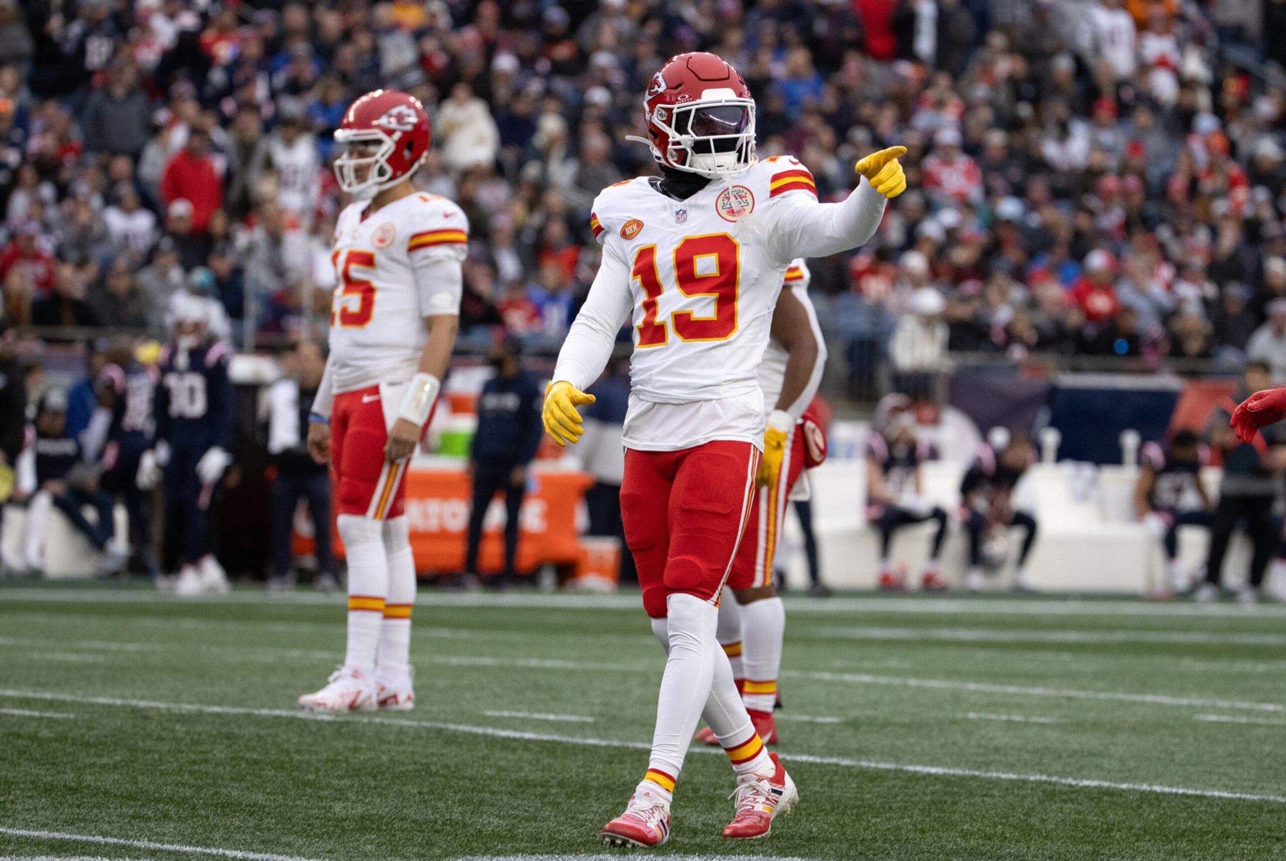 FOXBOROUGH, MA - DECEMBER 17: Kansas City Chiefs wide receiver Kadarius Toney (19) checks with the line judge during a game between the New England Patriots and the Kansas City Chiefs on December 17, 2023, at Gillette Stadium in Foxborough, Massachusetts. (Photo by Fred Kfoury III/Icon Sportswire via Getty Images)