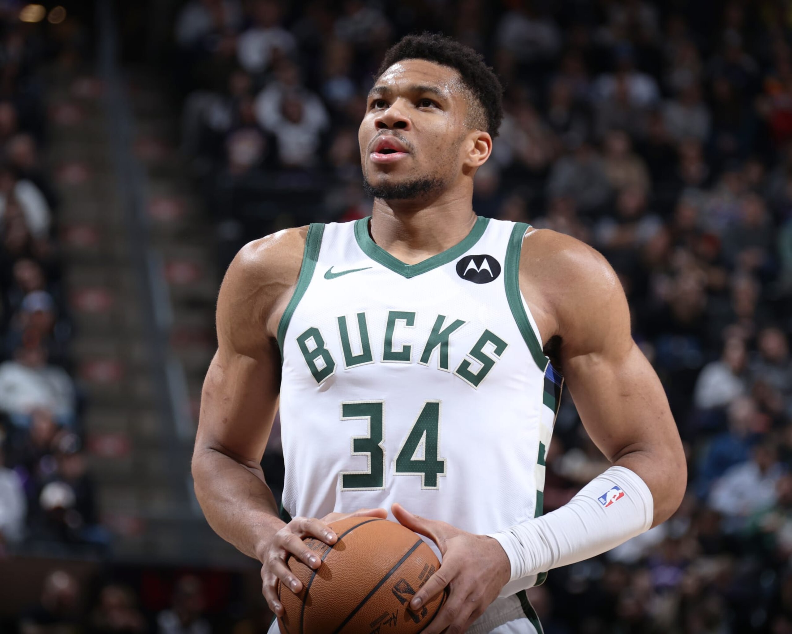 Giannis Antetokounmpo Giannis Antetokounmpo