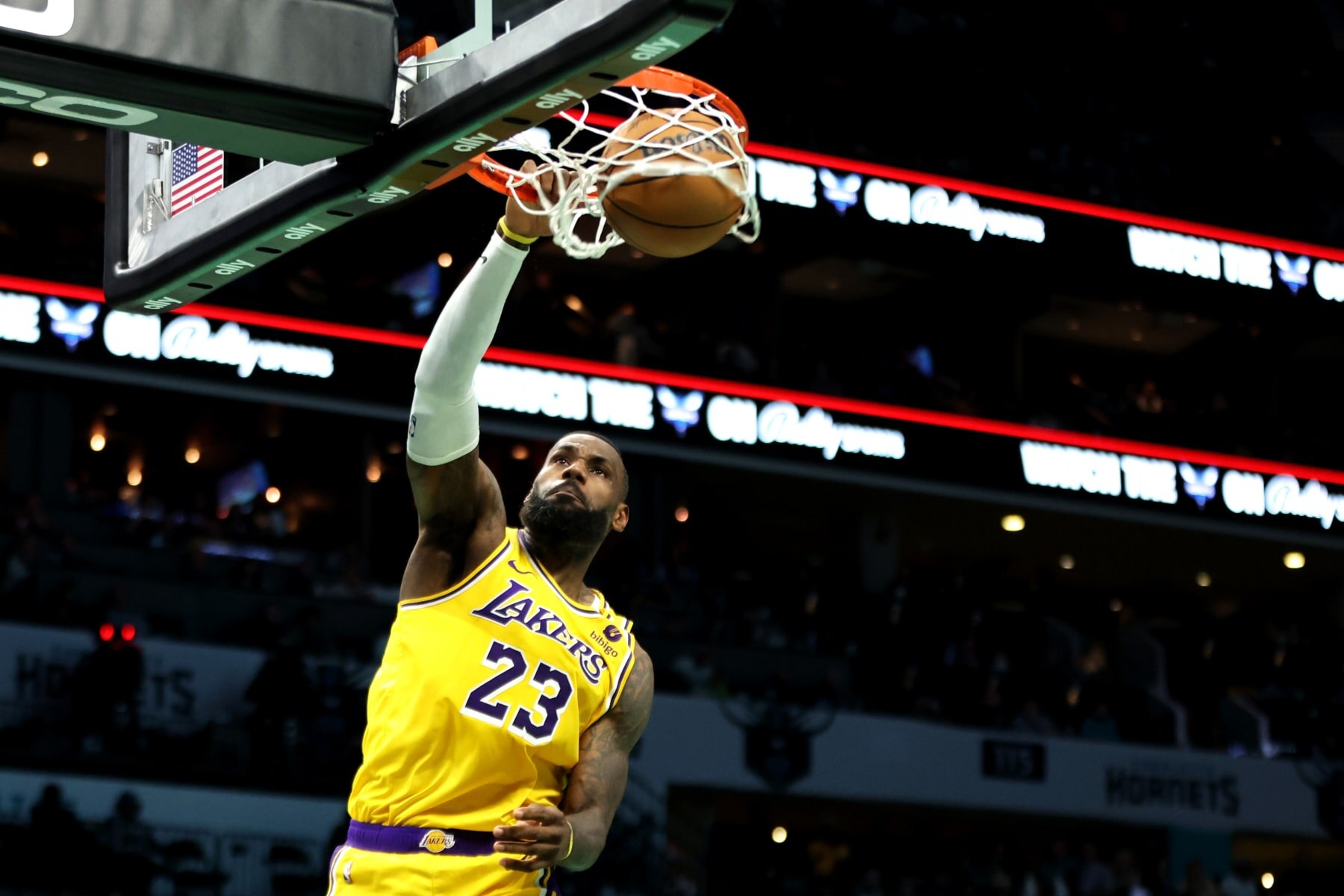 CHARLOTTE, NORTH CAROLINA - FEBRUARY 05: LeBron James #23 of the Los Angeles Lakers dunks the ball during the first half of a game against the Charlotte Hornets at Spectrum Center on February 05, 2024 in Charlotte, North Carolina. NOTE TO USER: User expressly acknowledges and agrees that, by downloading and or using this photograph, User is consenting to the terms and conditions of the Getty Images License Agreement. (Photo by David Jensen/Getty Images)