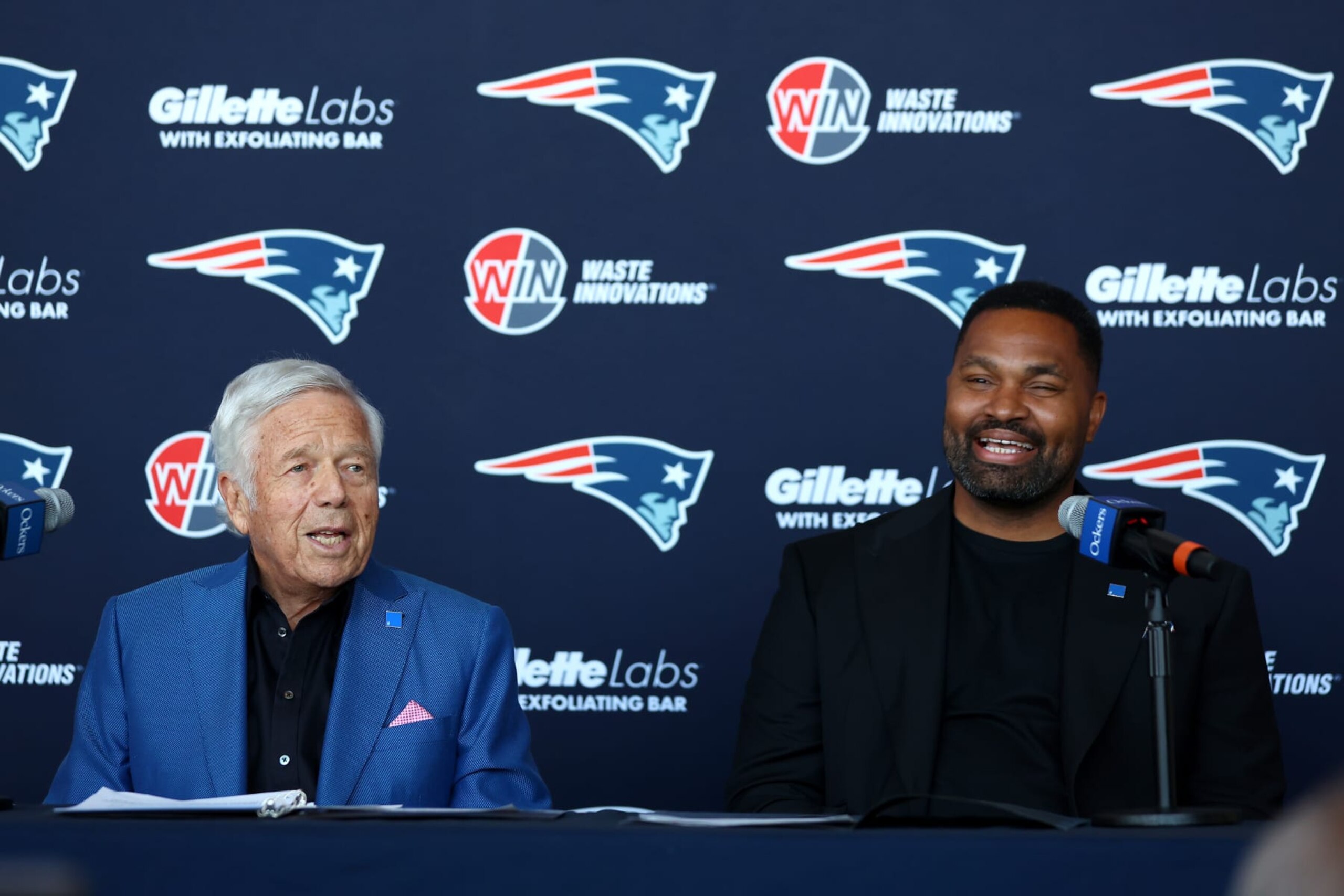 FOXBOROUGH, MASSACHUSETTS - JANUARY 17: (L-R) Owner Robert Kraft and newly appointed head coach Jerod Mayo of the New England Patriots speak to the media during a press conference at Gillette Stadium on January 17, 2024 in Foxborough, Massachusetts. (Photo by Maddie Meyer/Getty Images) FOXBOROUGH, MASSACHUSETTS - JANUARY 17: (L-R) Owner Robert Kraft and newly appointed head coach Jerod Mayo of the New England Patriots speak to the media during a press conference at Gillette Stadium on January 17, 2024 in Foxborough, Massachusetts. (Photo by Maddie Meyer/Getty Images)