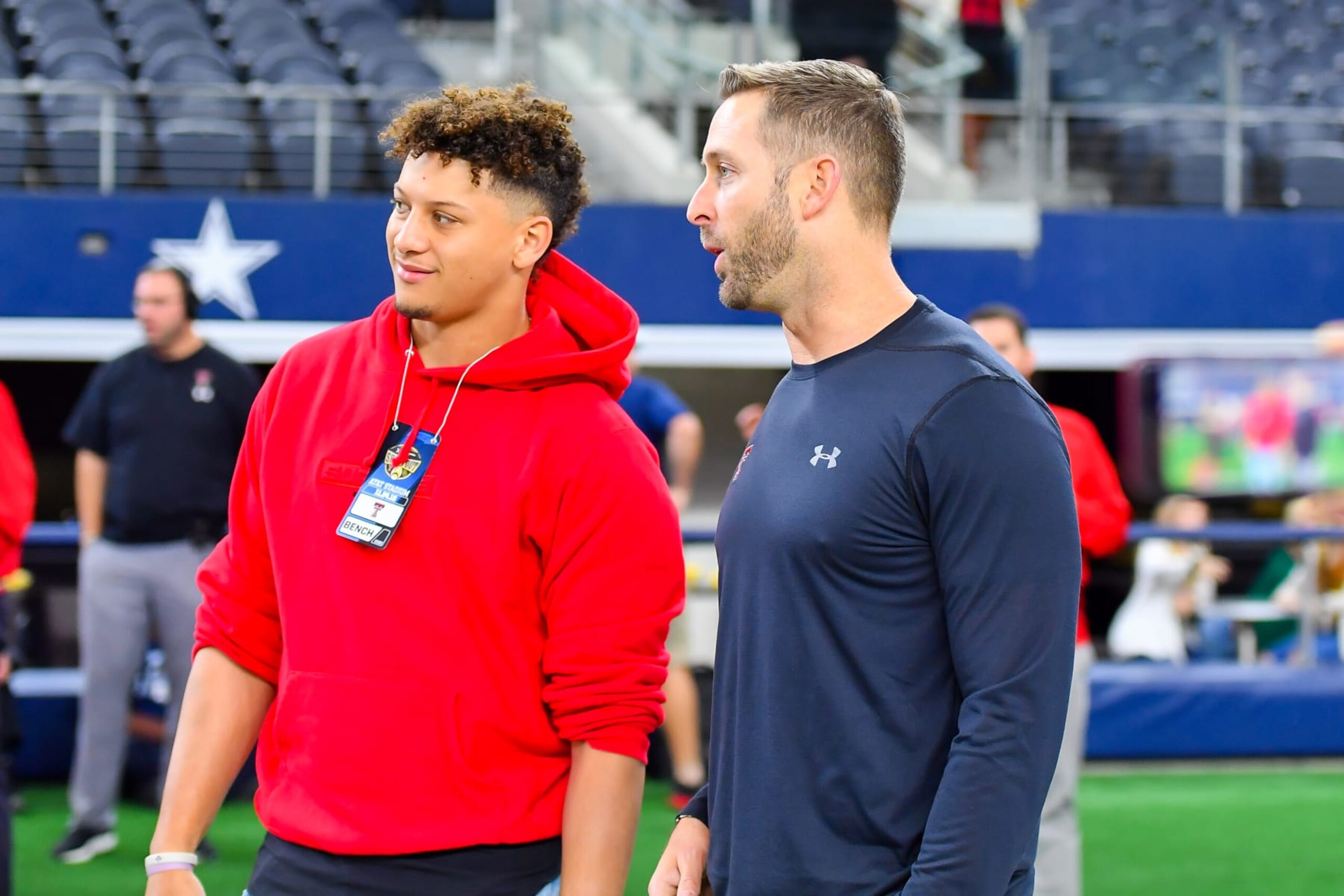 LUBBOCK, TX - NOVEMBER 24: Head coach Kliff Kingsbury of the Texas Tech Red Raiders on the field with current Kansas City Chiefs and former Texas Tech Red Raiders quarterback Patrick Mahomes before the game against the Baylor Bears on November 24, 2018 at  AT&T Stadium in Arlington, Texas. Baylor defeated Texas Tech 35-24. (Photo by John Weast/Getty Images)