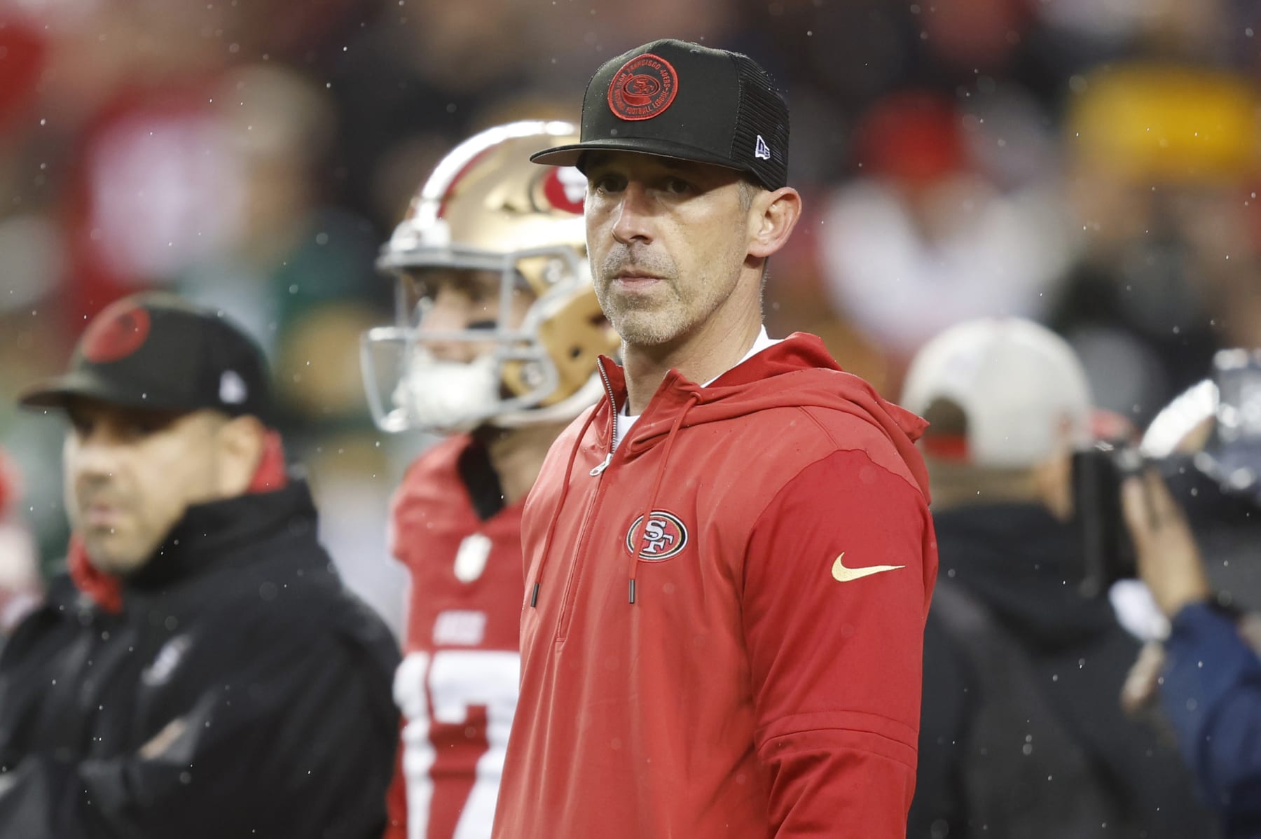 SANTA CLARA, CALIFORNIA - JANUARY 20: Head coach Kyle Shanahan of the San Francisco 49ers looks on before the NFC Divisional Playoffs against the Green Bay Packers at Levi's Stadium on January 20, 2024 in Santa Clara, California. (Photo by Lachlan Cunningham/Getty Images)