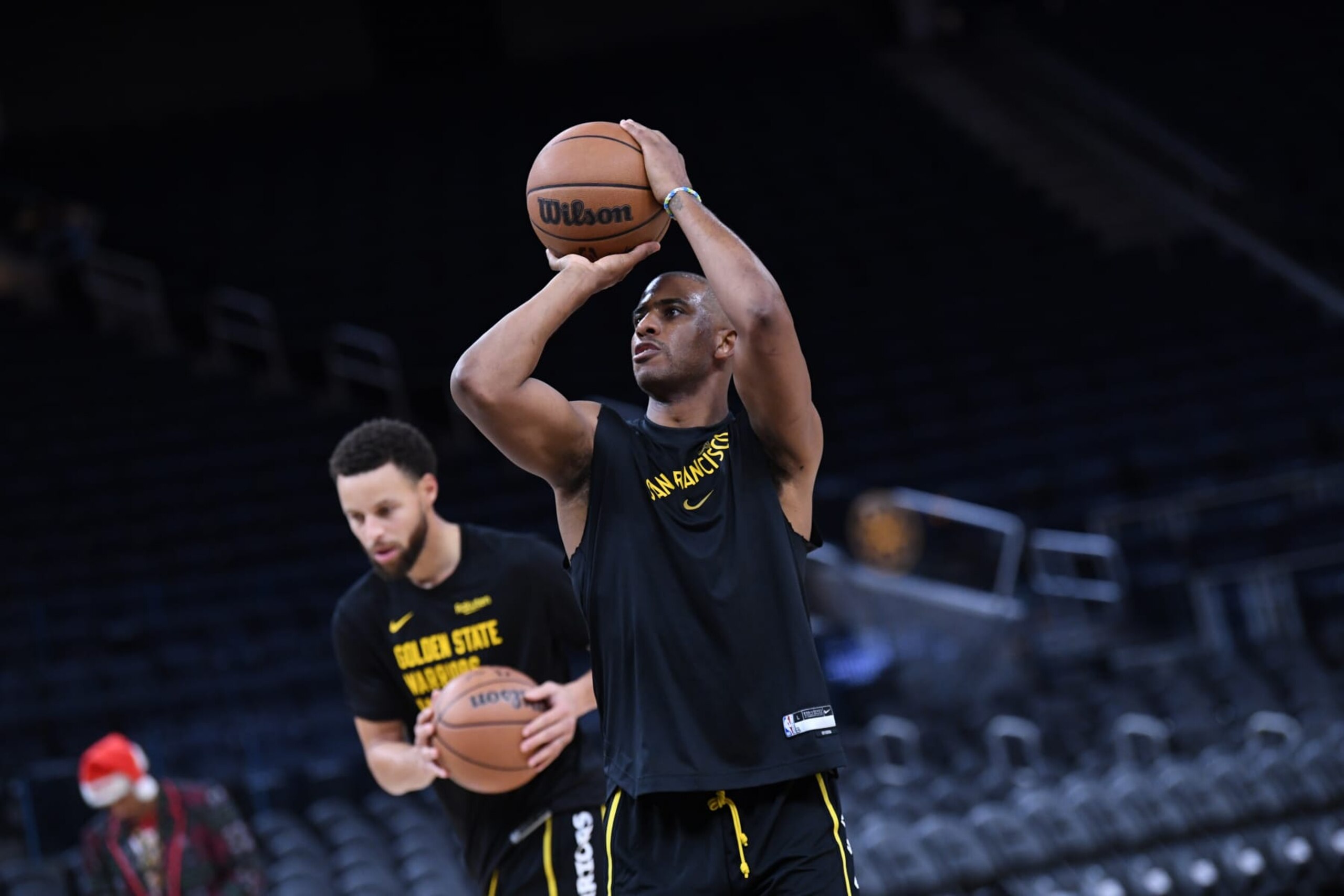 SAN FRANCISCO, CA - DECEMBER 22: Chris Paul #3 of the Golden State Warriors warms up before the game against the Washington Wizards on December 22, 2023 at Chase Center in San Francisco, California. NOTE TO USER: User expressly acknowledges and agrees that, by downloading and or using this photograph, user is consenting to the terms and conditions of Getty Images License Agreement. Mandatory Copyright Notice: Copyright 2023 NBAE (Photo by Noah Graham/NBAE via Getty Images)