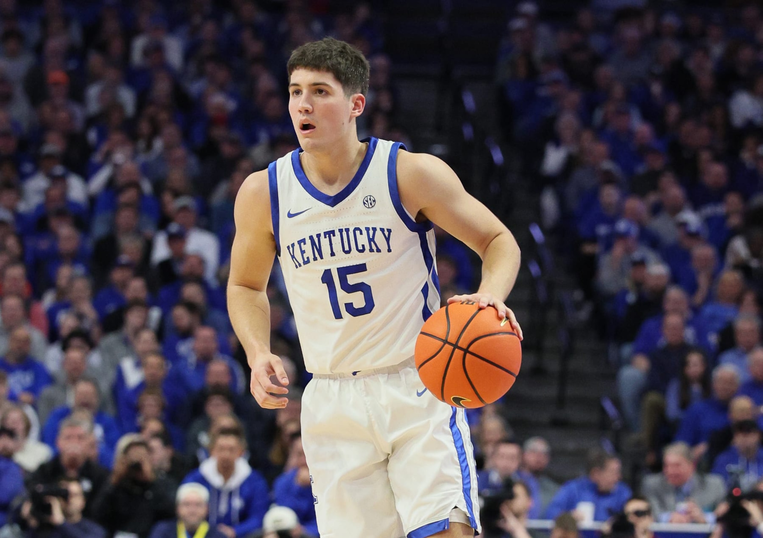 LEXINGTON, KENTUCKY - JANUARY 31: Reed Sheppard #15 of the Kentucky Wildcats dribbles the ball in the second half against the Florida Gators at Rupp Arena on January 31, 2024 in Lexington, Kentucky. (Photo by Andy Lyons/Getty Images)