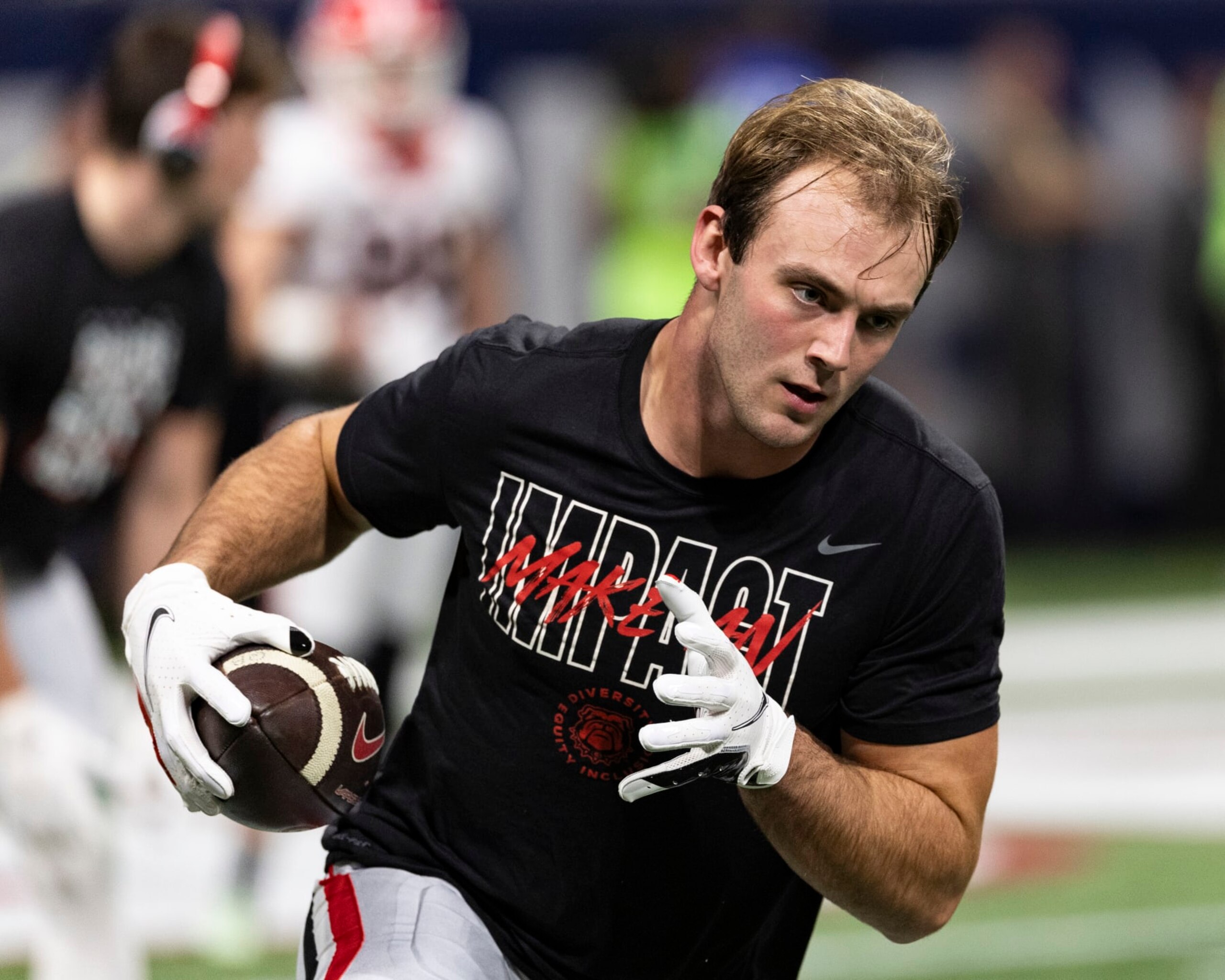 ATLANTA, GA - DECEMBER 2: Brock Bowers #19 of the Georgia Bulldogs before a game between University of Georgia and University of Alabama at Mercedes-Benz Stadium on December 2, 2023 in Atlanta, Georgia. (Photo by Steve Limentani/ISI Photos/Getty Images)