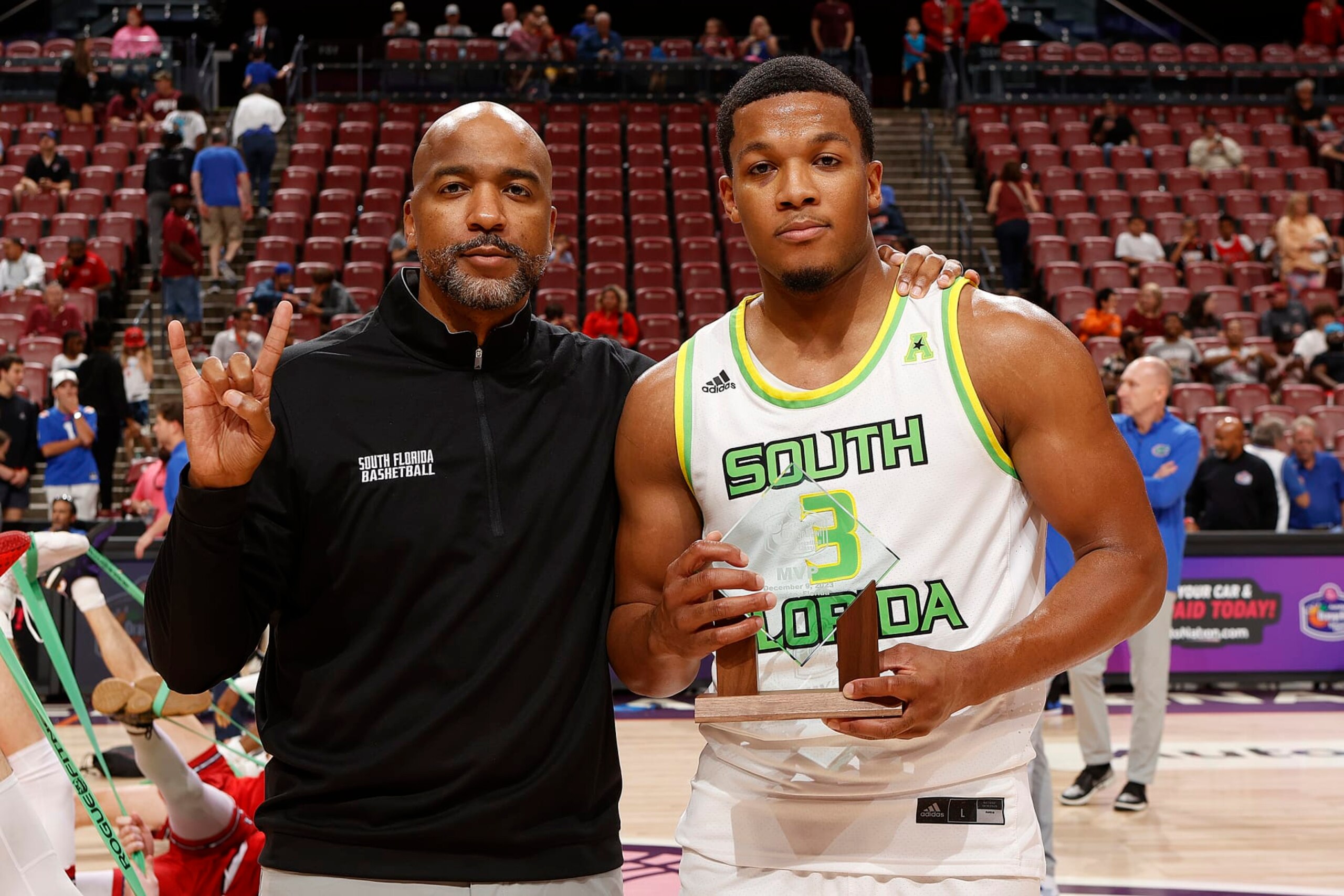 South Florida's Chris Youngblood and Amir Abdur-Rahim