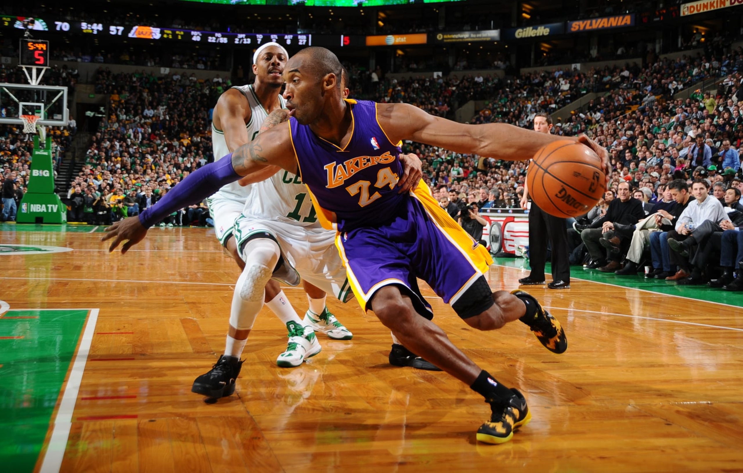BOSTON, MA - FEBRUARY 7: Kobe Bryant #34 of the Los Angeles Lakers drives to the basket against Paul Pierce #34 of the Boston Celtics on February 7, 2013 at the TD Garden in Boston, Massachusetts. NOTE TO USER: User expressly acknowledges and agrees that, by downloading and or using this photograph, User is consenting to the terms and conditions of the Getty Images License Agreement. Mandatory Copyright Notice: Copyright 2013 NBAE (Photo by Brian Babineau/NBAE via Getty Images) BOSTON, MA - FEBRUARY 7: Kobe Bryant #34 of the Los Angeles Lakers drives to the basket against Paul Pierce #34 of the Boston Celtics on February 7, 2013 at the TD Garden in Boston, Massachusetts. NOTE TO USER: User expressly acknowledges and agrees that, by downloading and or using this photograph, User is consenting to the terms and conditions of the Getty Images License Agreement. Mandatory Copyright Notice: Copyright 2013 NBAE (Photo by Brian Babineau/NBAE via Getty Images)
