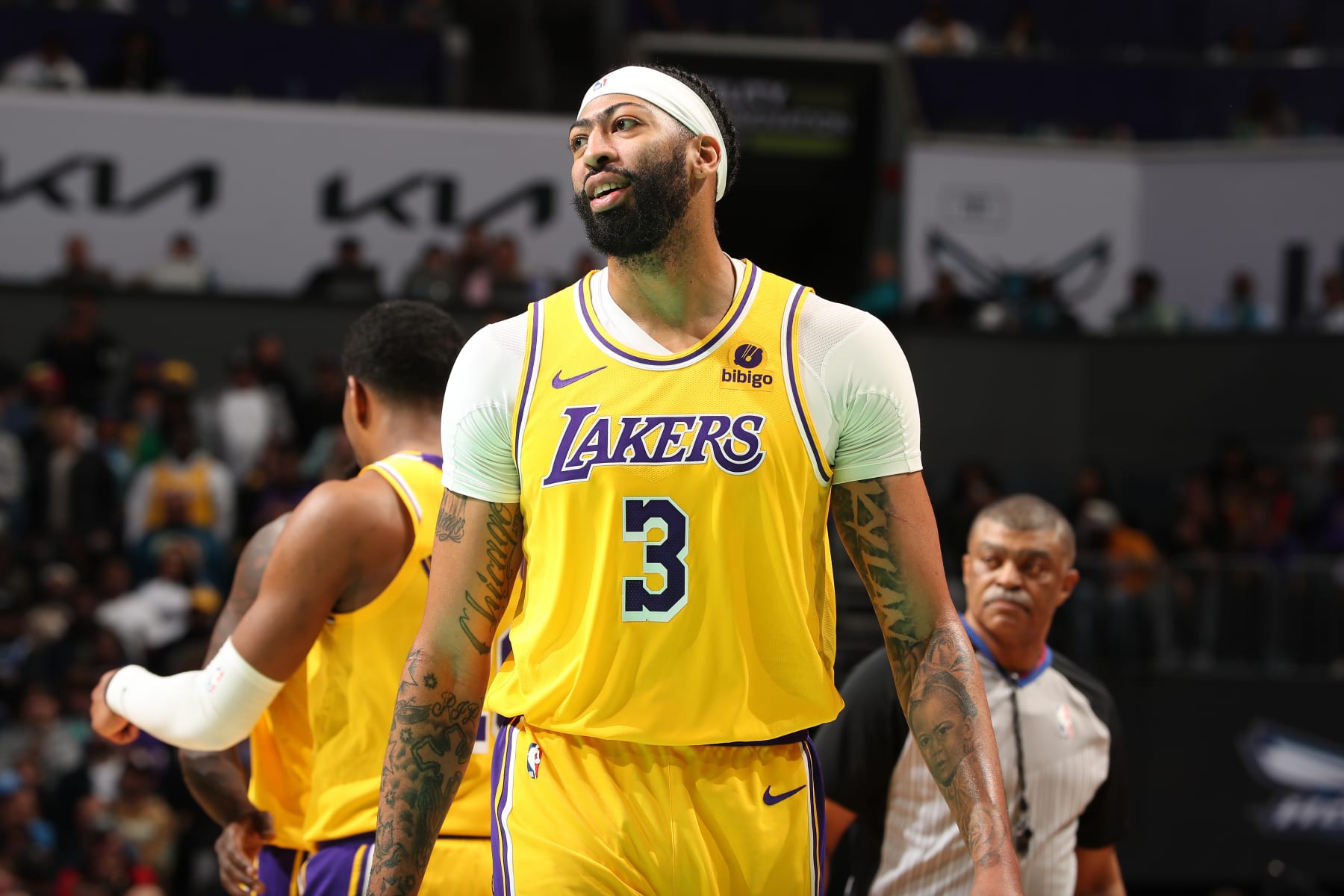 CHARLOTTE, NC - FEBRUARY 5: Anthony Davis #3 of the Los Angeles Lakers looks on during the game against the Charlotte Hornets on February 5, 2024 at Spectrum Center in Charlotte, North Carolina. NOTE TO USER: User expressly acknowledges and agrees that, by downloading and or using this photograph, User is consenting to the terms and conditions of the Getty Images License Agreement. Mandatory Copyright Notice: Copyright 2024 NBAE (Photo by Kent Smith/NBAE via Getty Images)