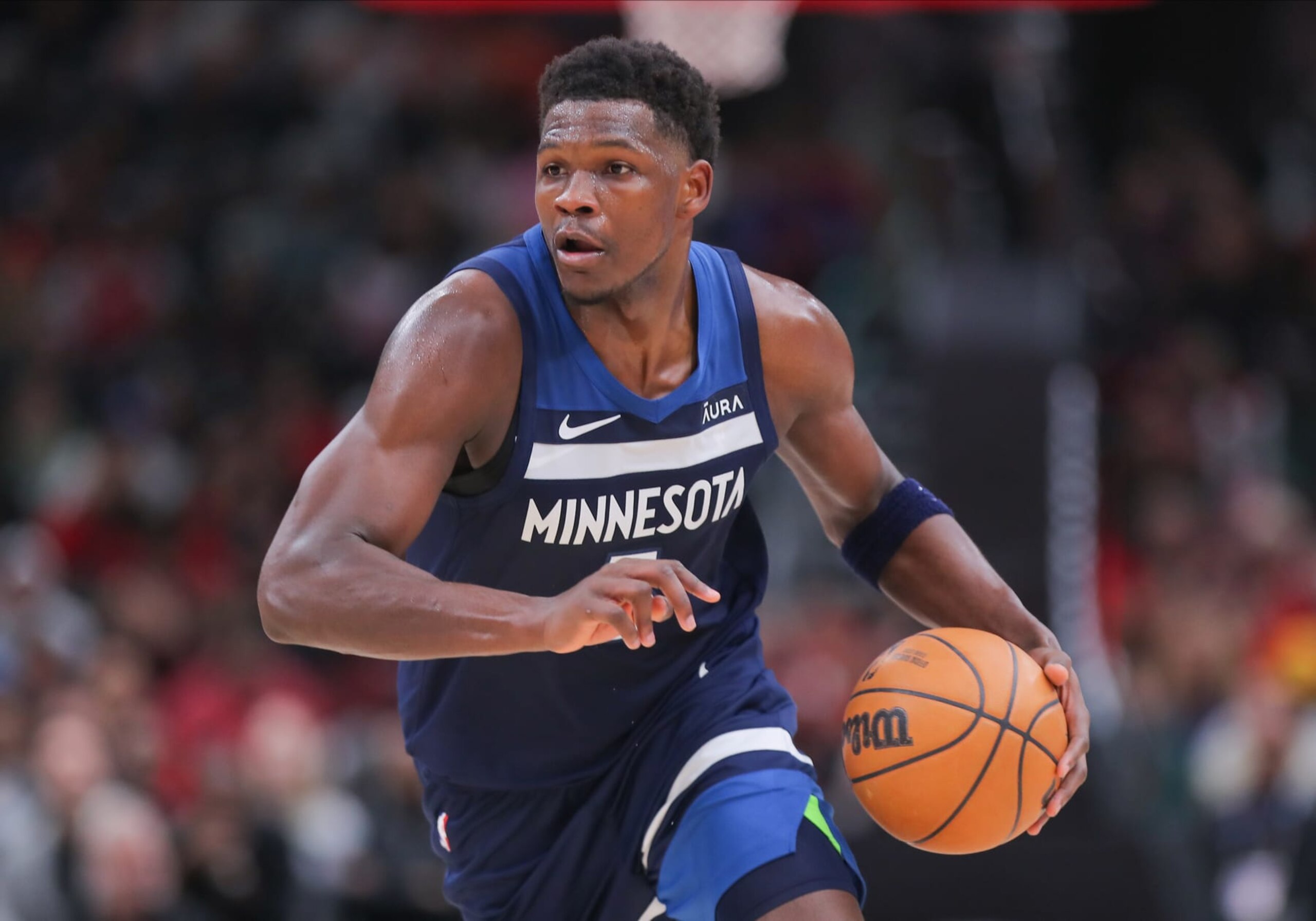 CHICAGO, IL - FEBRUARY 06: Anthony Edwards #5 of the Minnesota Timberwolves in action during the second half against the Chicago  Bulls at the United Center on February 6, 2024 in Chicago, Illinois. (Photo by Melissa Tamez/Icon Sportswire via Getty Images)