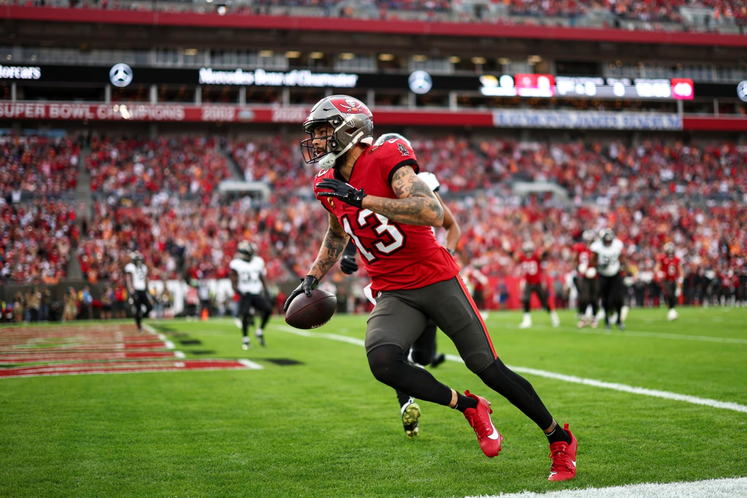 Mike Evans