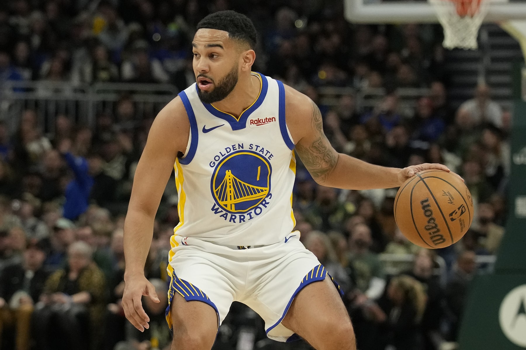 MILWAUKEE, WISCONSIN - JANUARY 13: Cory Joseph #1 of the Golden State Warriors dribbles the ball in the first half against the Milwaukee Bucks at Fiserv Forum on January 13, 2024 in Milwaukee, Wisconsin. NOTE TO USER: User expressly acknowledges and agrees that, by downloading and or using this photograph, User is consenting to the terms and conditions of the Getty Images License Agreement. (Photo by Patrick McDermott/Getty Images)