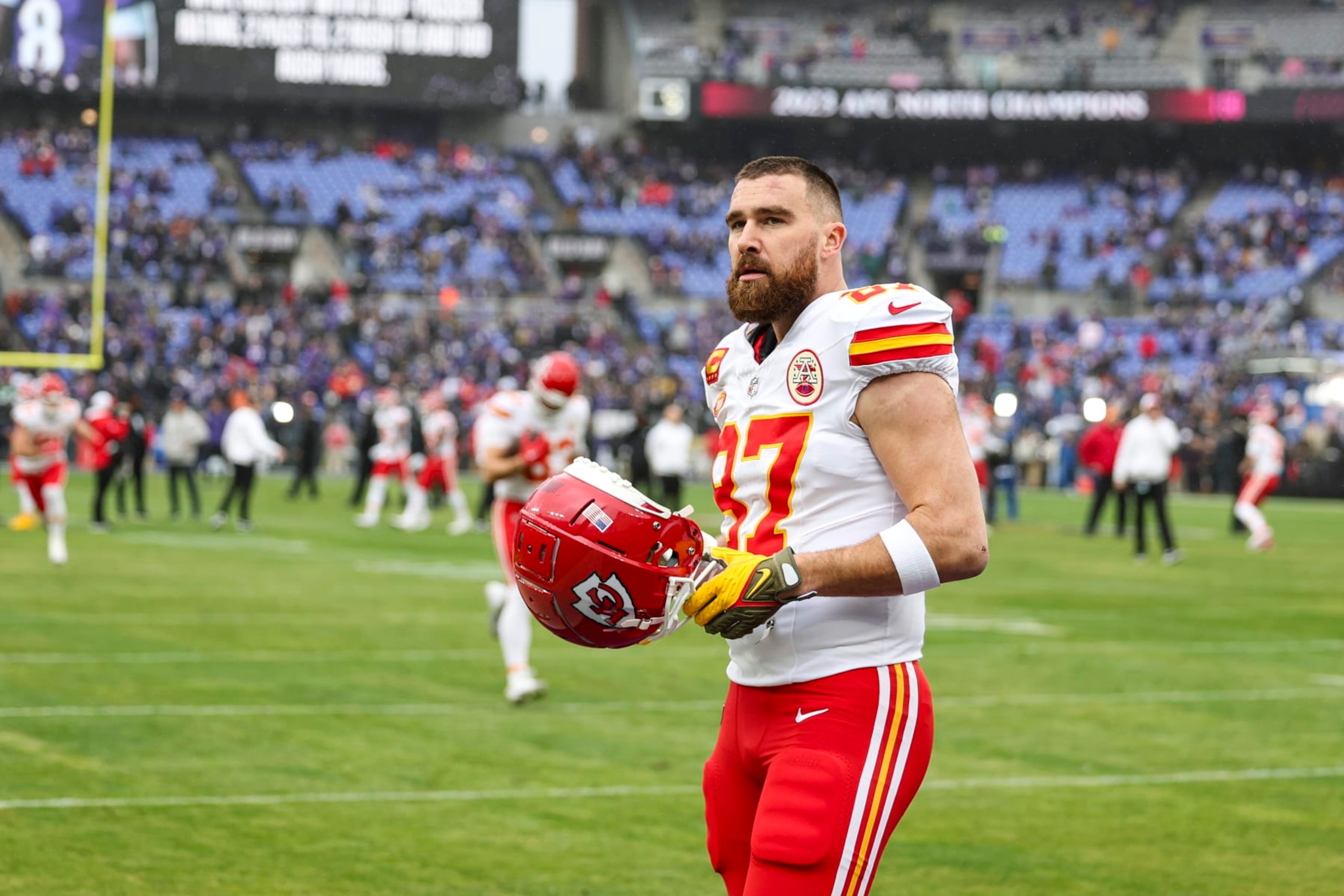 BALTIMORE, MD - JANUARY 28: Travis Kelce #87 of the Kansas City Chiefs warms up prior to the AFC Championship NFL football game against the Baltimore Ravens at M&T Bank Stadium on January 28, 2024 in Baltimore, Maryland. (Photo by Perry Knotts/Getty Images)