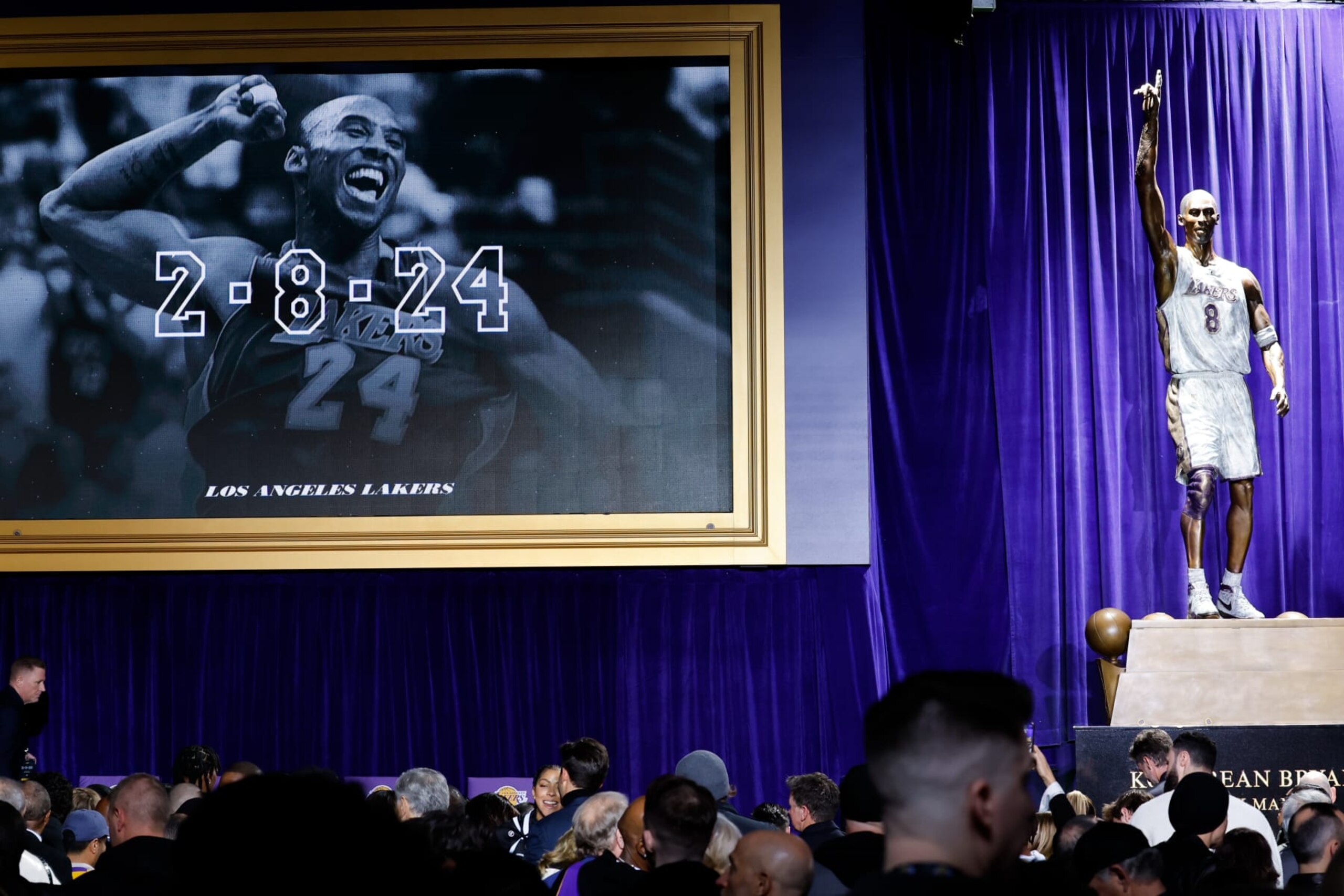 LOS ANGELES, CA - FEBRUARY 08: The Los Angeles Lakers unveil a statue honoring the late Kobe Bryant at the Star Plaza outside of Crypto.com Arena in Los Angeles Thursday, Feb. 8, 2024. (Gina Ferazzi / Los Angeles Times via Getty Images) LOS ANGELES, CA - FEBRUARY 08: The Los Angeles Lakers unveil a statue honoring the late Kobe Bryant at the Star Plaza outside of Crypto.com Arena in Los Angeles Thursday, Feb. 8, 2024. (Gina Ferazzi / Los Angeles Times via Getty Images)