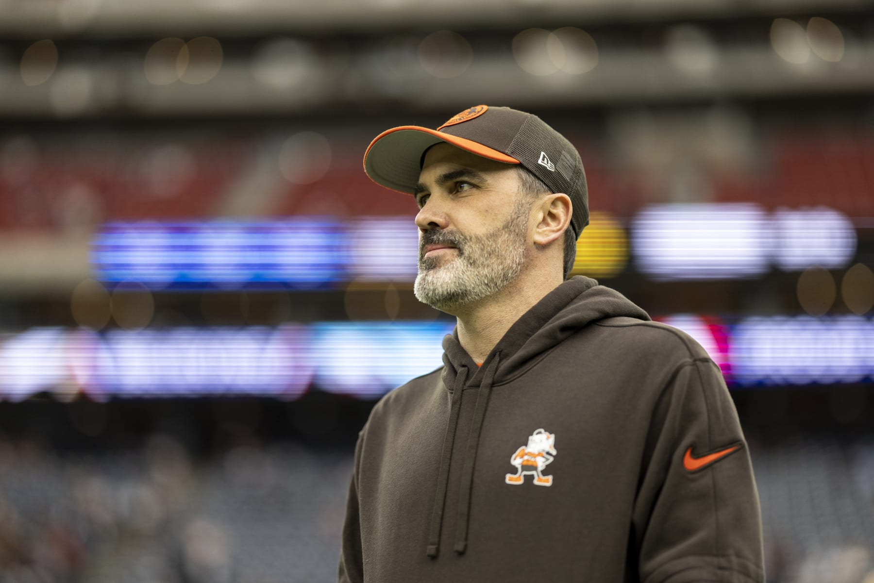 Kevin Stefanski Wins 2023-24 NFL Coach of the Year Award Over DeMeco Ryans, More