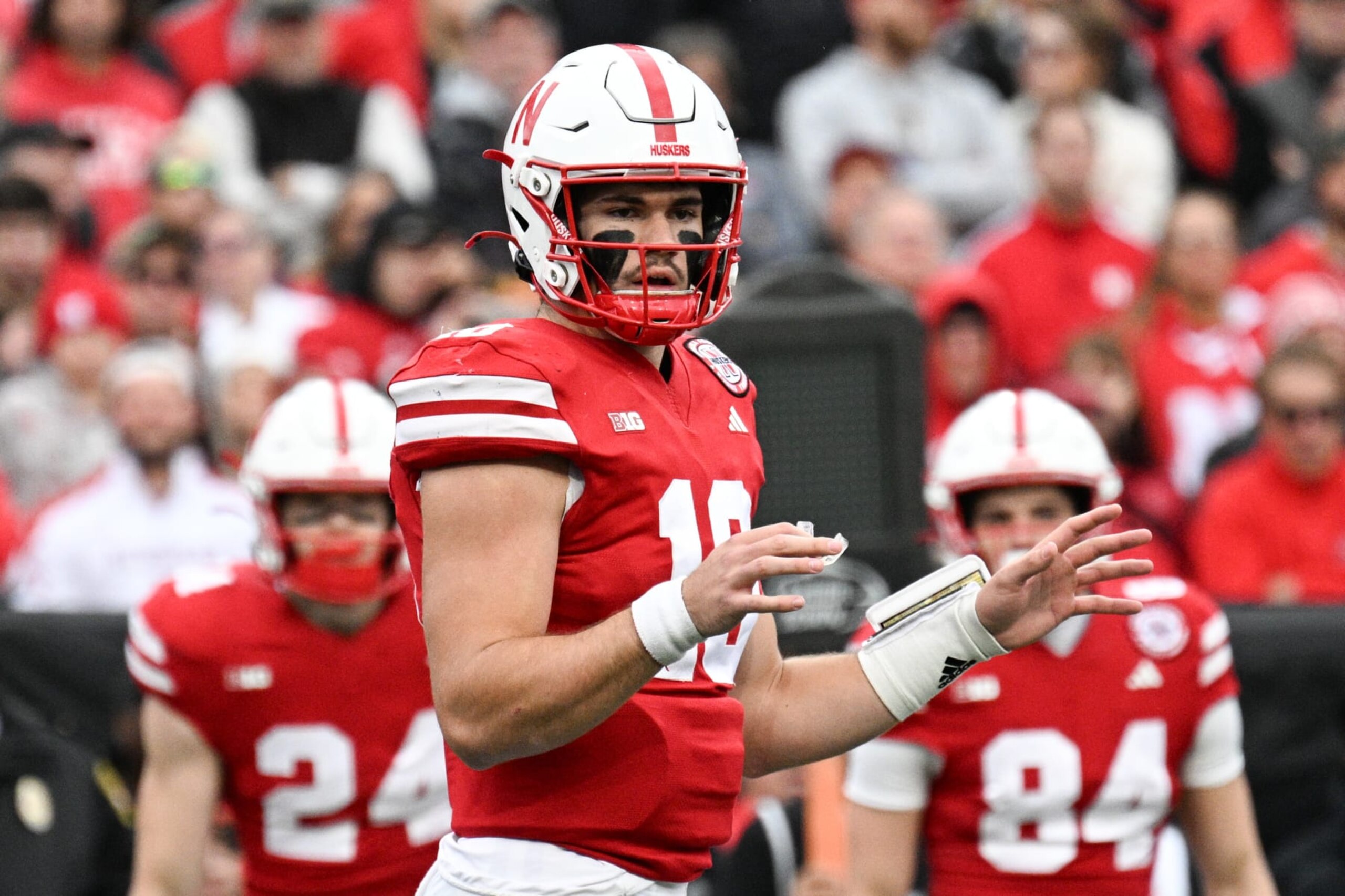 LINCOLN, NEBRASKA - NOVEMBER 11: Quarterback Heinrich Haarberg #10 of the Nebraska Cornhuskers looks to the sidelines during the game against the Maryland Terrapins in the first quarter at Memorial Stadium on November 11, 2023 in Lincoln, Nebraska. (Photo by Steven Branscombe/Getty Images)