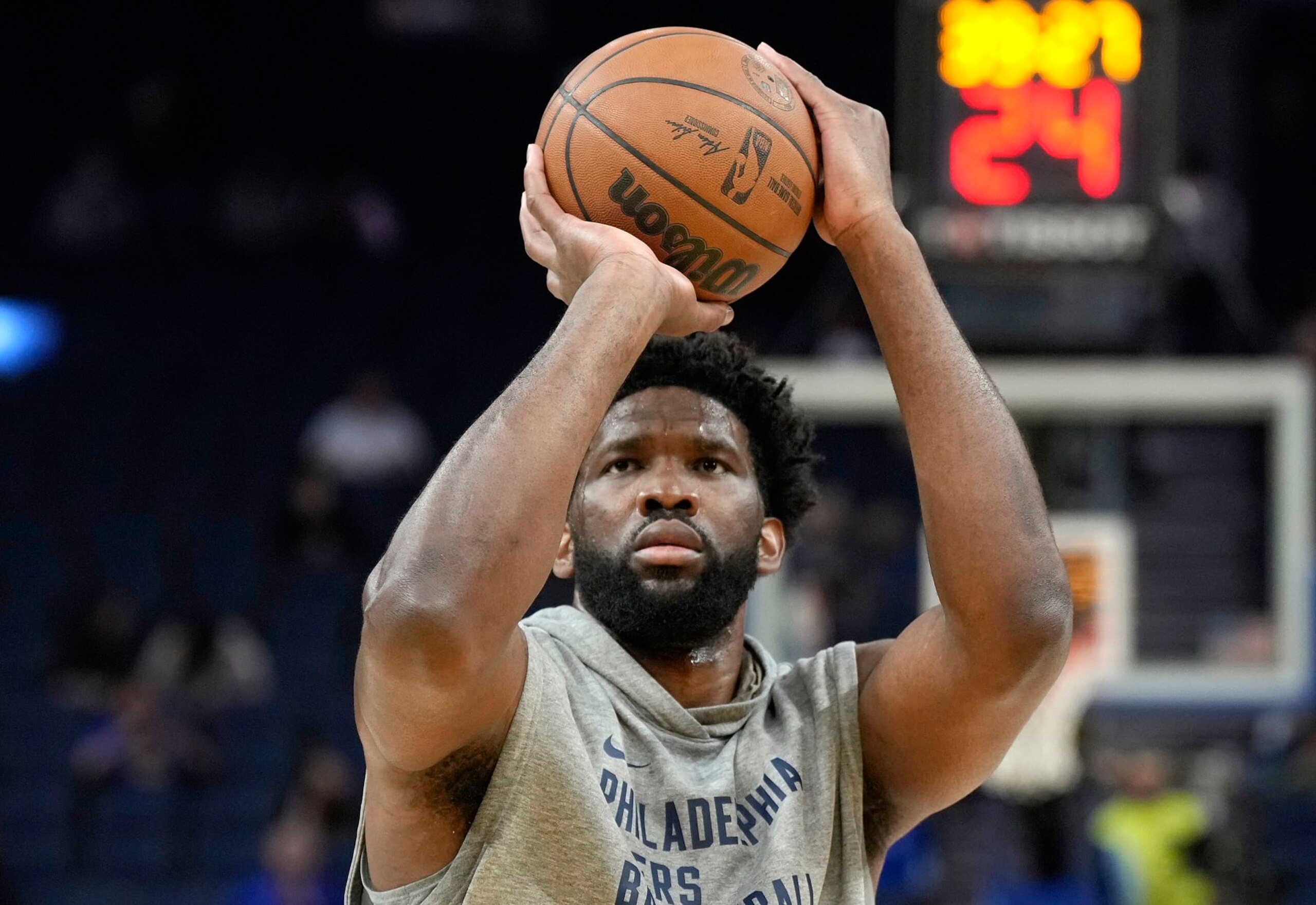 SAN FRANCISCO, CALIFORNIA - JANUARY 30: Joel Embiid #21 of the Philadelphia 76ers warms up prior to the start of an NBA basketball game against the Golden State Warriors at Chase Center on January 30, 2024 in San Francisco, California. NOTE TO USER: User expressly acknowledges and agrees that, by downloading and or using this photograph, User is consenting to the terms and conditions of the Getty Images License Agreement. (Photo by Thearon W. Henderson/Getty Images)