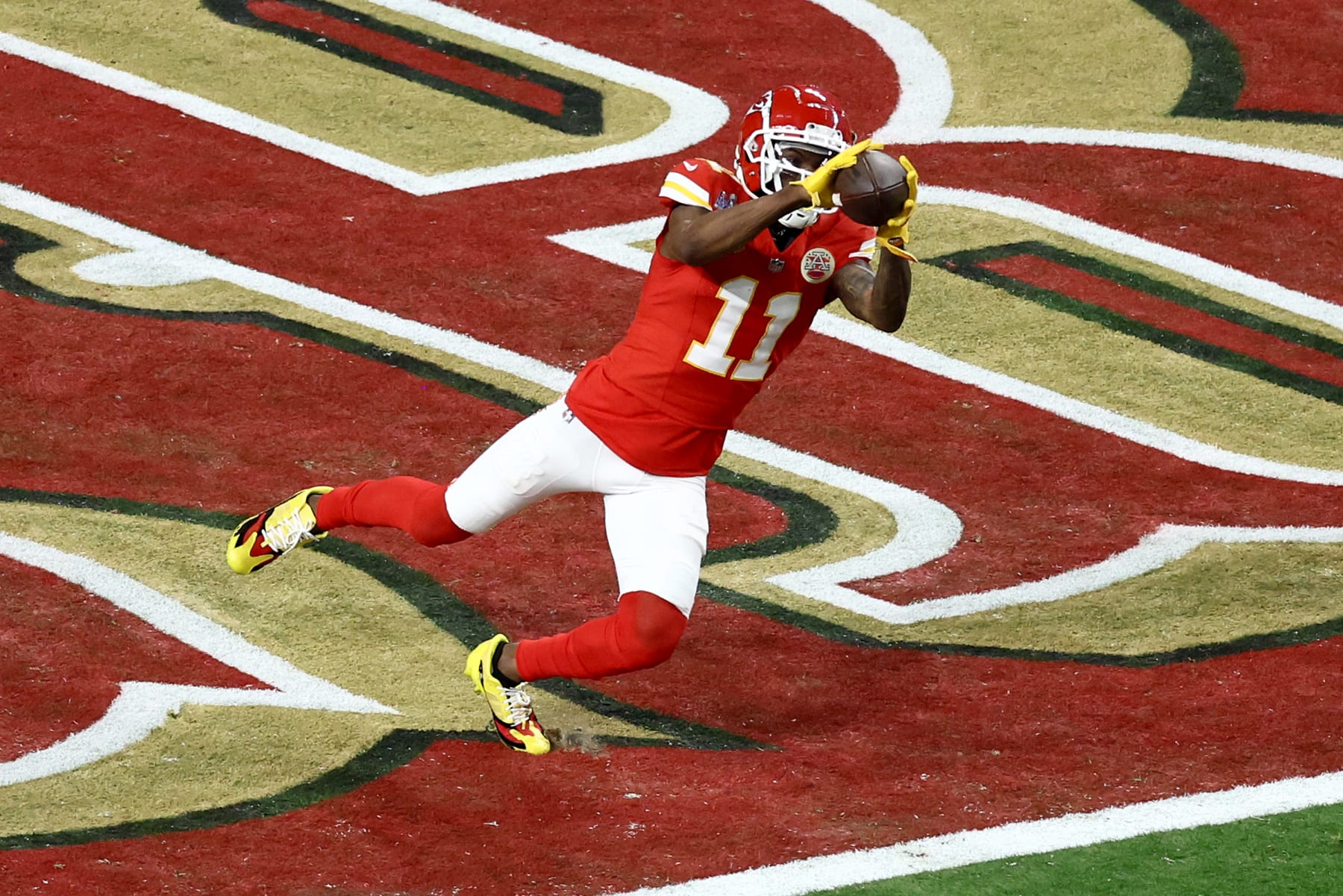 LAS VEGAS, NEVADA - FEBRUARY 11: Marquez Valdes-Scantling #11 of the Kansas City Chiefs catches a pass for a touchdown in the third quarter against the San Francisco 49ers during Super Bowl LVIII at Allegiant Stadium on February 11, 2024 in Las Vegas, Nevada. (Photo by Tim Nwachukwu/Getty Images)