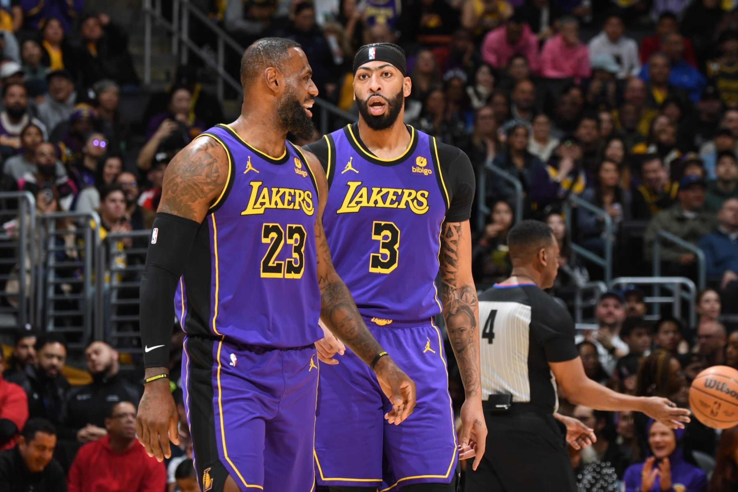 LOS ANGELES, CA - FEBRUARY 9: LeBron James #23  and Anthony Davis #3 of the Los Angeles Lakers talk during the game against the New Orleans Pelicans on February 9, 2024 at Crypto.Com Arena in Los Angeles, California. NOTE TO USER: User expressly acknowledges and agrees that, by downloading and/or using this Photograph, user is consenting to the terms and conditions of the Getty Images License Agreement. Mandatory Copyright Notice: Copyright 2024 NBAE (Photo by Andrew D. Bernstein/NBAE via Getty Images)