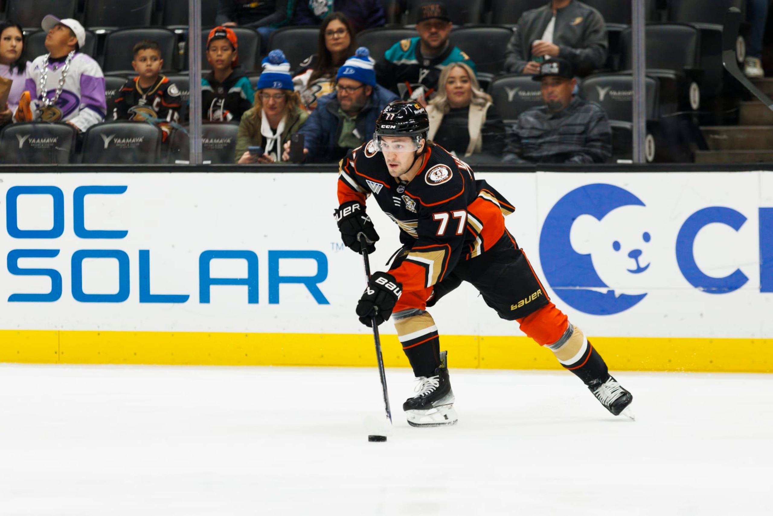 ANAHEIM, CA - NOVEMBER 17: Anaheim Ducks right wing Frank Vatrano (77) skates with the puck during an NHL hockey game against the Florida Panthers on November 17, 2023 at Honda Center in Anaheim, CA. (Photo by Ric Tapia/Icon Sportswire via Getty Images) ANAHEIM, CA - NOVEMBER 17: Anaheim Ducks right wing Frank Vatrano (77) skates with the puck during an NHL hockey game against the Florida Panthers on November 17, 2023 at Honda Center in Anaheim, CA. (Photo by Ric Tapia/Icon Sportswire via Getty Images)