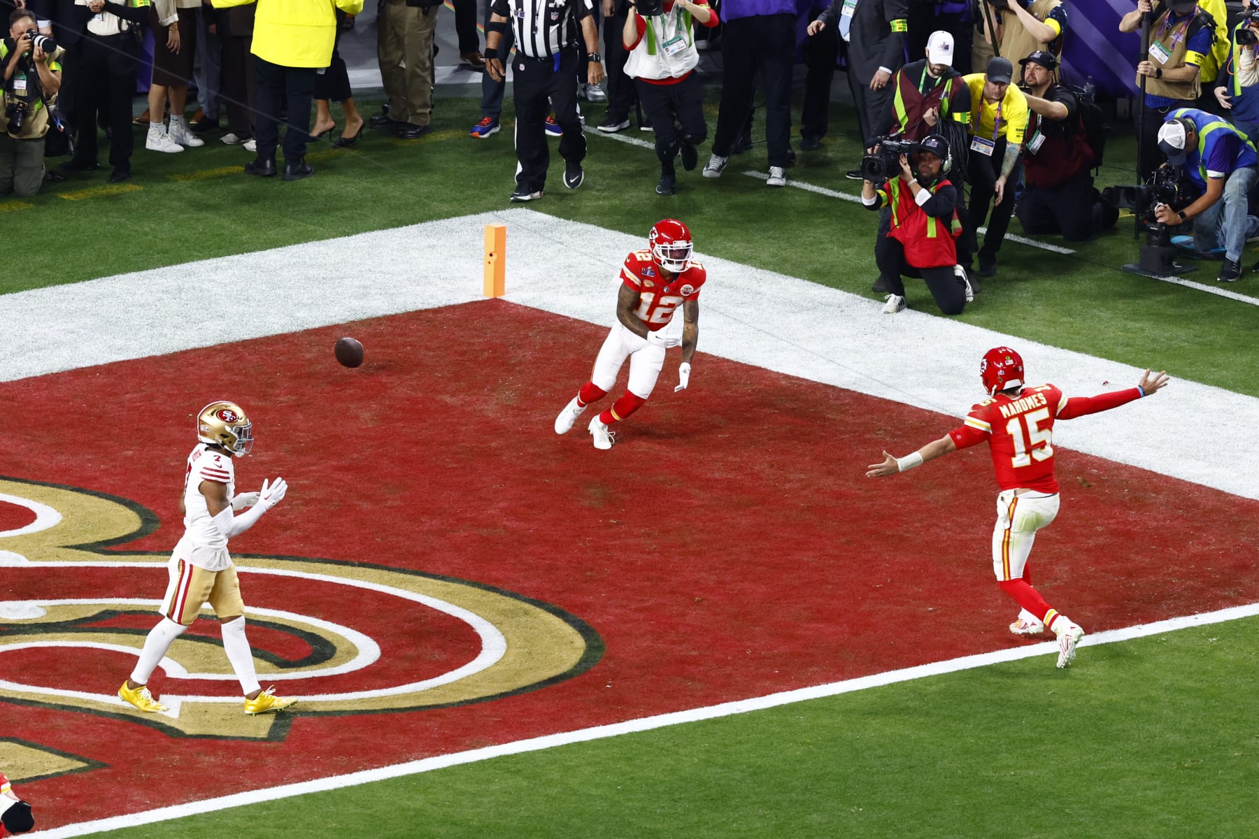LAS VEGAS, NV - FEBRUARY 11: Kansas City Chiefs wide receiver Mecole Hardman (12) celebrates with Kansas City Chiefs quarterback Patrick Mahomes (15) after catching the game winning pass in overtime during Super Bowl LVIII between the Kansas City Chiefs and the San Francisco 49ers on February 11, 2024, at Allegiant Stadium in Las Vegas, NV. (Photo by Jeff Speer/Icon Sportswire via Getty Images)