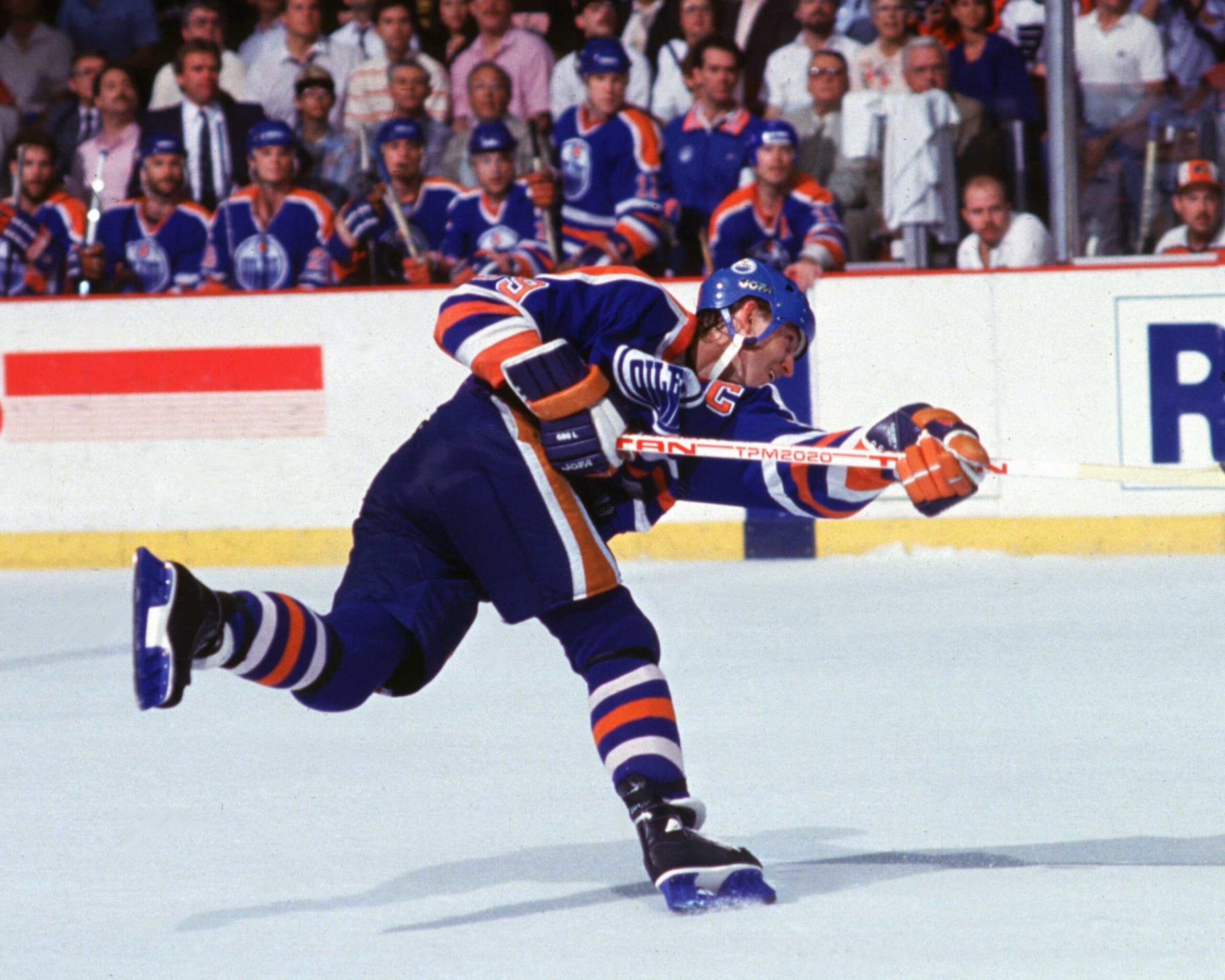1999 Season: Wayne Gretzky And Player Wayne Gretzky.  (Photo by Bruce Bennett Studios via Getty Images Studios/Getty Images)