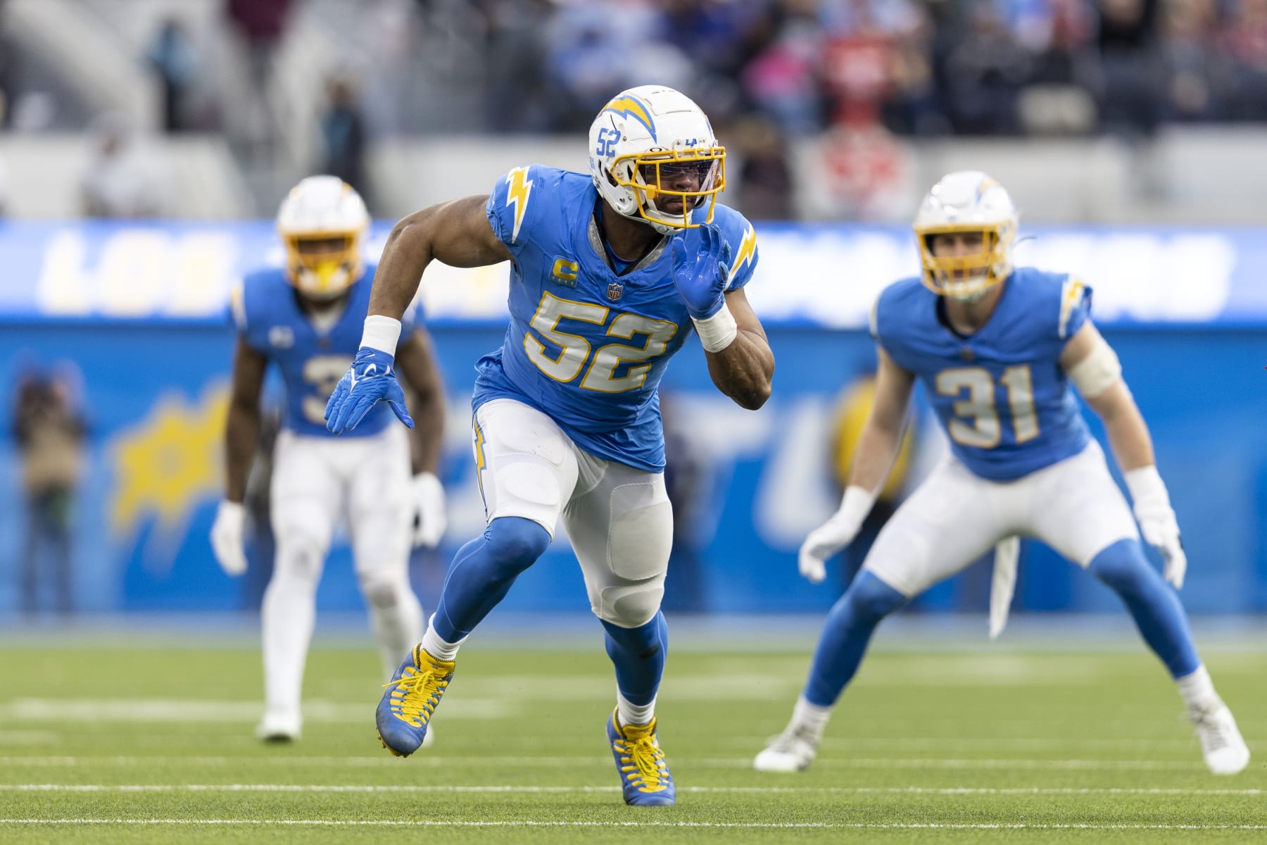 INGLEWOOD, CALIFORNIA - JANUARY 07: Khalil Mack #52 of the Los Angeles Chargers runs around the edge during an NFL football game between the Los Angeles Chargers and the Kansas City Chiefs at SoFi Stadium on January 07, 2024 in Inglewood, California. (Photo by Michael Owens/Getty Images)