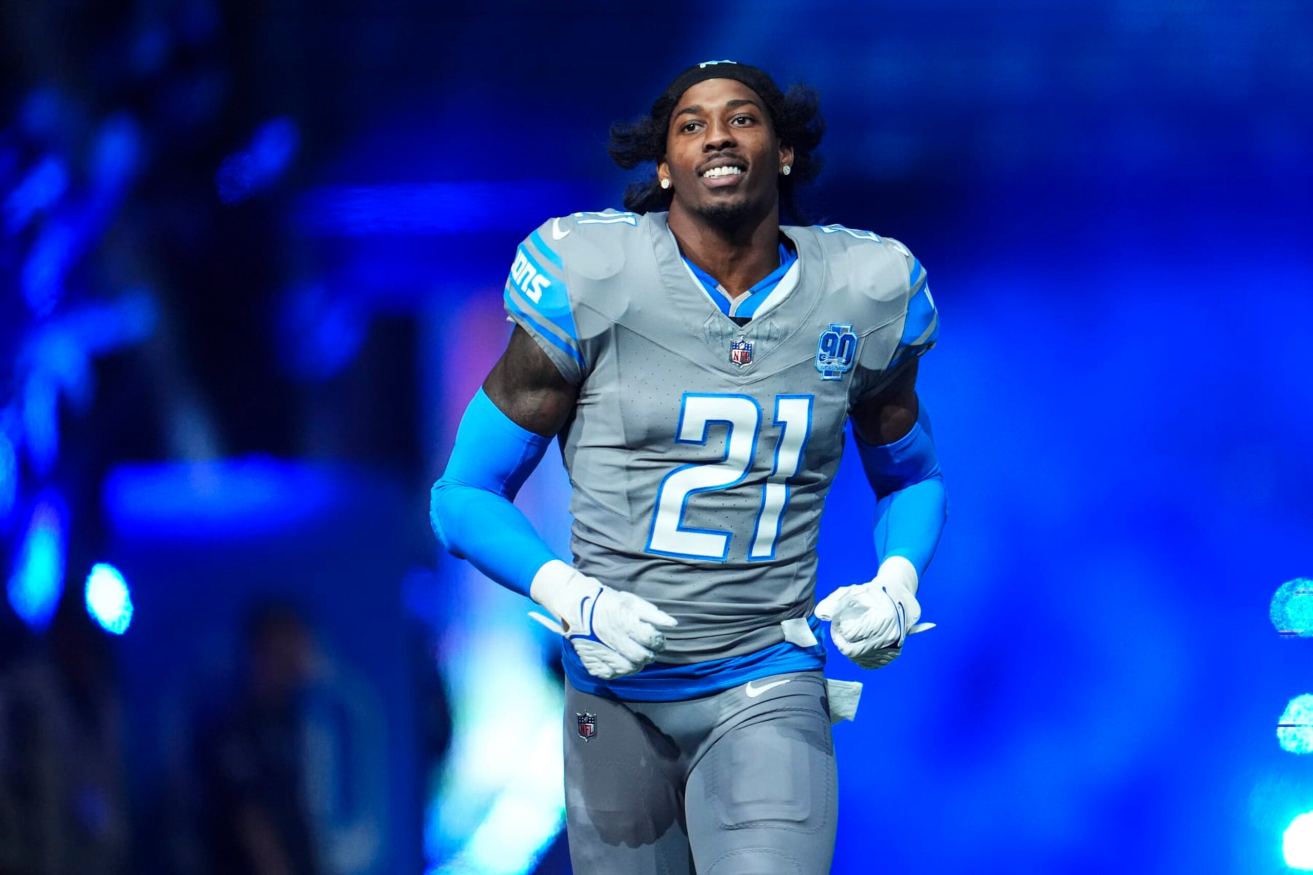 Lions S Tracy Walker III