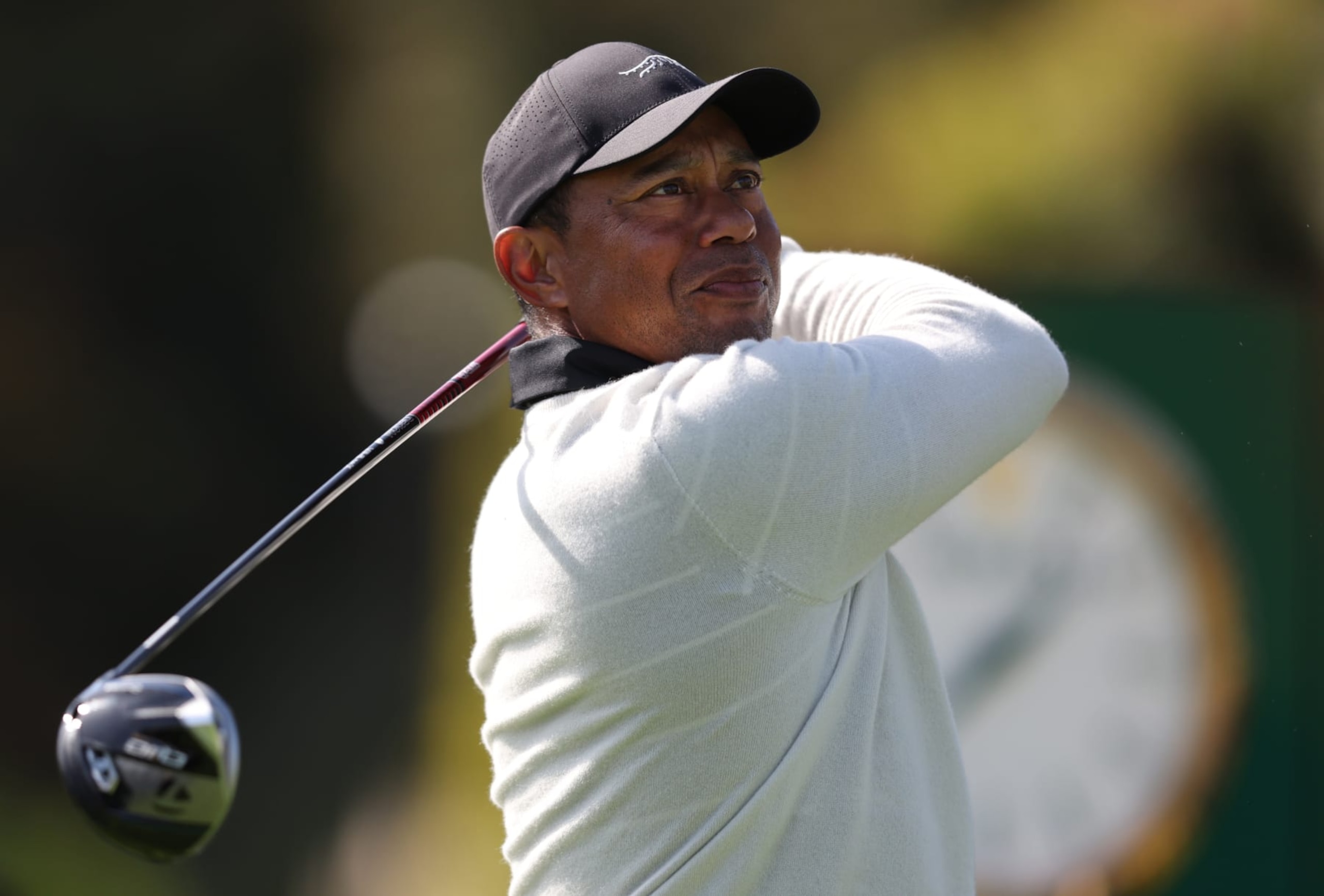 PACIFIC PALISADES, CALIFORNIA - FEBRUARY 15: Tiger Woods of the United States plays his shot from the 17th tee during the first round of The Genesis Invitational at Riviera Country Club on February 15, 2024 in Pacific Palisades, California. (Photo by Michael Owens/Getty Images) PACIFIC PALISADES, CALIFORNIA - FEBRUARY 15: Tiger Woods of the United States plays his shot from the 17th tee during the first round of The Genesis Invitational at Riviera Country Club on February 15, 2024 in Pacific Palisades, California. (Photo by Michael Owens/Getty Images)
