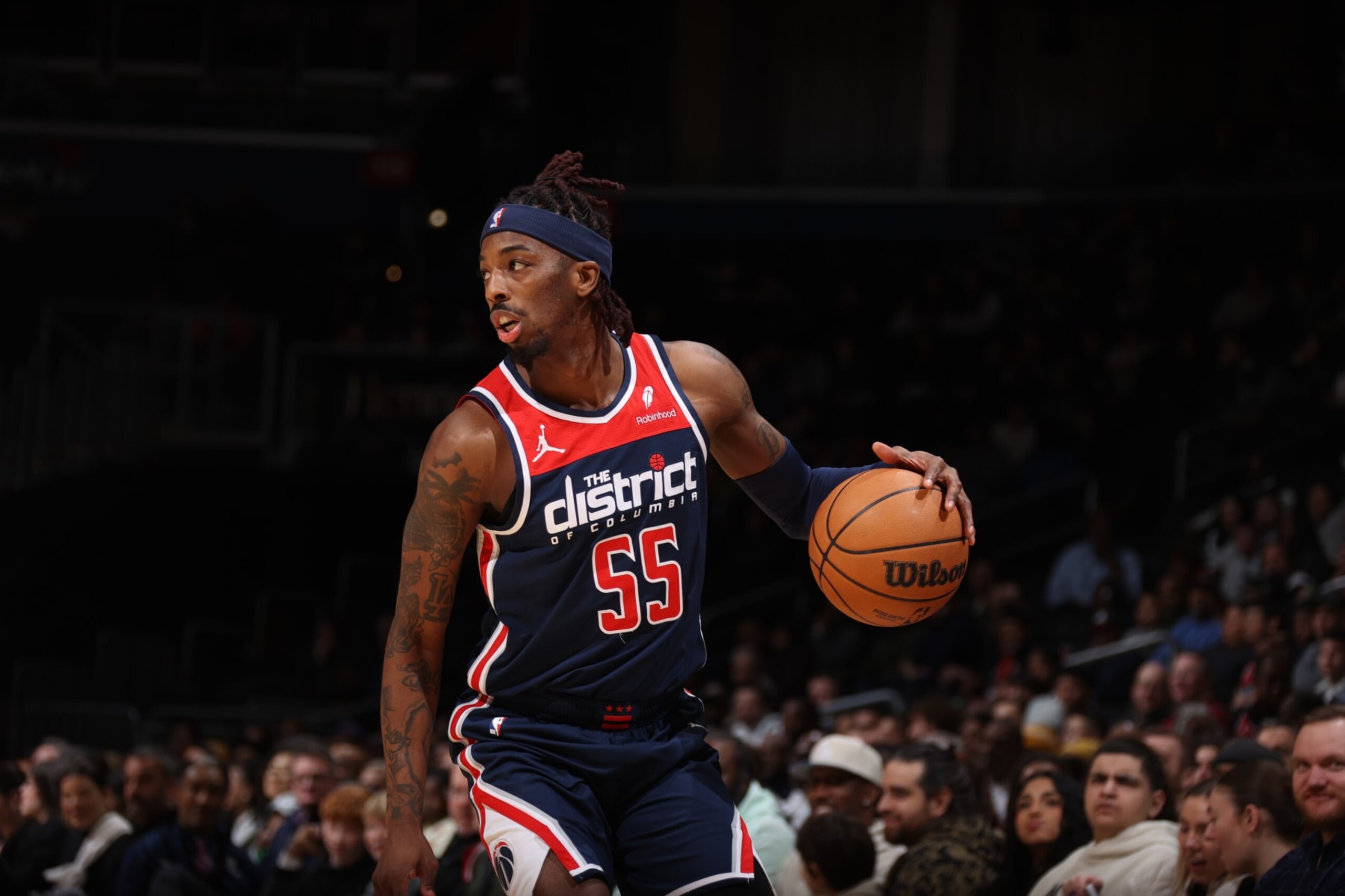 WASHINGTON, DC - FEBRUARY 7: Delon Wright #55 of the Washington Wizards handles the ball during the game against the Cleveland Cavaliers on February 7, 2024 at Capital One Arena in Washington, DC. NOTE TO USER: User expressly acknowledges and agrees that, by downloading and or using this Photograph, user is consenting to the terms and conditions of the Getty Images License Agreement. Mandatory Copyright Notice: Copyright 2024 NBAE (Photo by Stephen Gosling/NBAE via Getty Images) WASHINGTON, DC - FEBRUARY 7: Delon Wright #55 of the Washington Wizards handles the ball during the game against the Cleveland Cavaliers on February 7, 2024 at Capital One Arena in Washington, DC. NOTE TO USER: User expressly acknowledges and agrees that, by downloading and or using this Photograph, user is consenting to the terms and conditions of the Getty Images License Agreement. Mandatory Copyright Notice: Copyright 2024 NBAE (Photo by Stephen Gosling/NBAE via Getty Images)