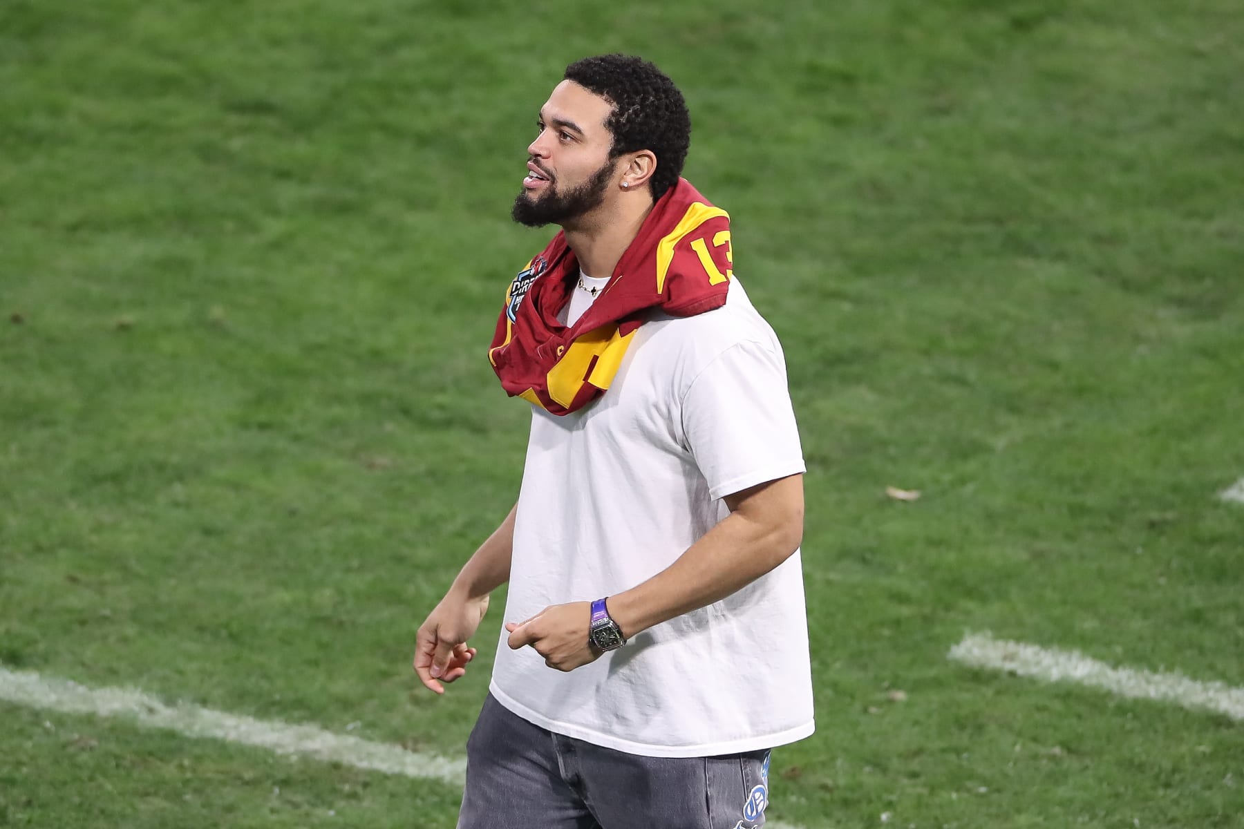 SAN DIEGO, CA - DECEMBER 27: USC Trojans quarterback Caleb Williams (13) looks on during the Directv Holiday Bowl football game between the Louisville Cardinals and the USC Trojans on December 27, 2023, at Petco Park in San Diego, CA. (Photo by Jevone Moore/Icon Sportswire via Getty Images)