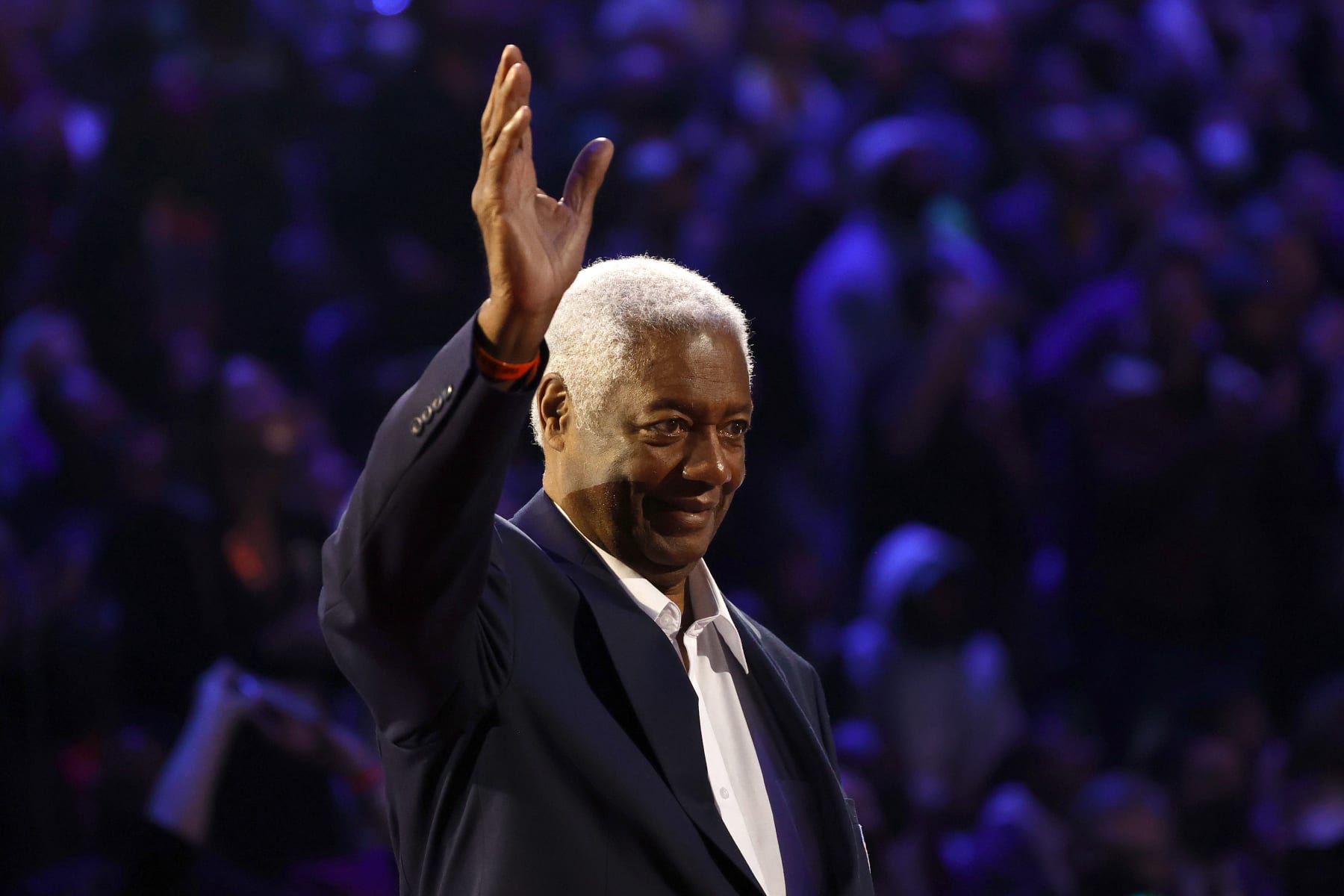 CLEVELAND, OHIO - FEBRUARY 20: Oscar Robertson reacts after being introduced as part of the NBA 75th Anniversary Team during the 2022 NBA All-Star Game at Rocket Mortgage Fieldhouse on February 20, 2022 in Cleveland, Ohio. NOTE TO USER: User expressly acknowledges and agrees that, by downloading and or using this photograph, User is consenting to the terms and conditions of the Getty Images License Agreement. (Photo by Tim Nwachukwu/Getty Images)