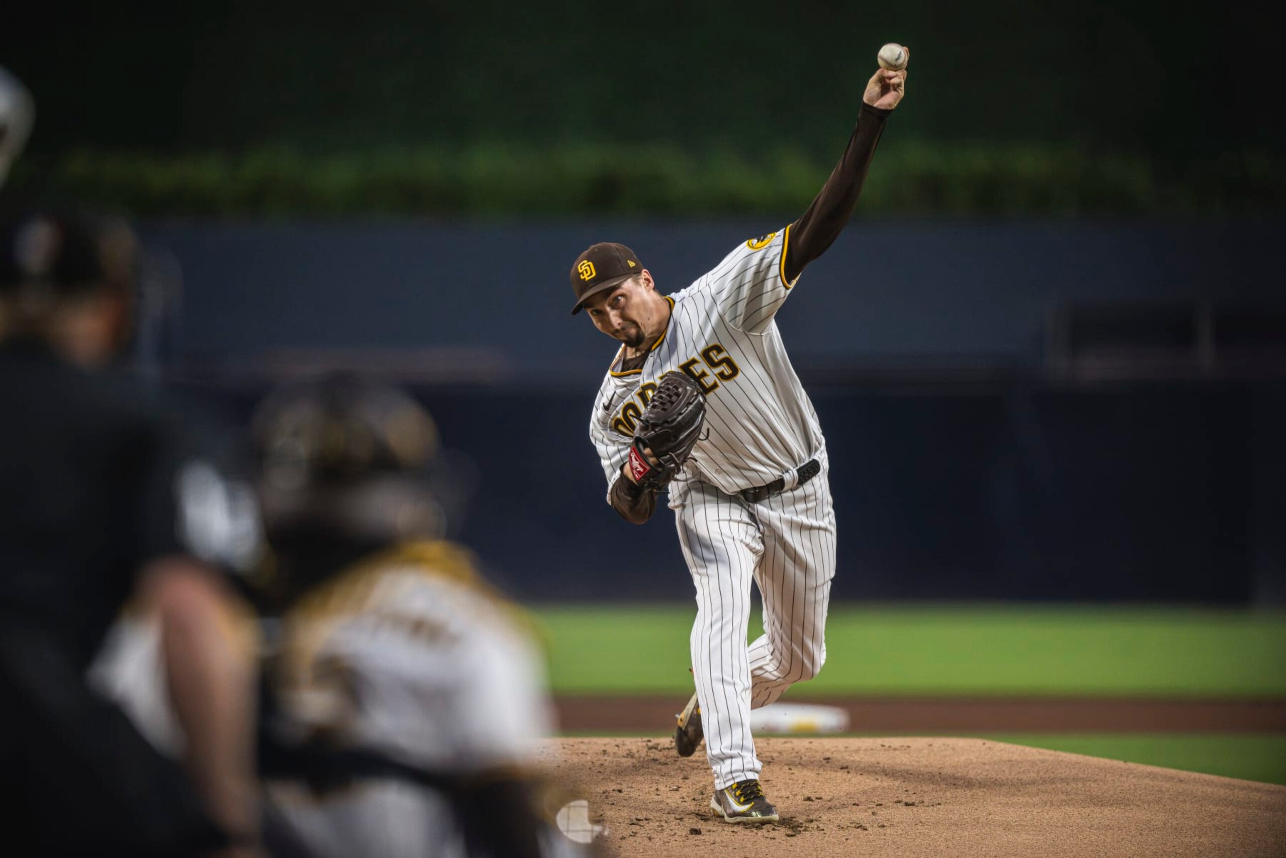 SAN DIEGO, CA - SEPTEMBER 19: Blake Snell #4 of the San Diego Padres pitches in the first inning against the Colorado Rockies on September 19, 2023 at Petco Park in San Diego, California. (Photo by Matt Thomas/San Diego Padres/Getty Images)