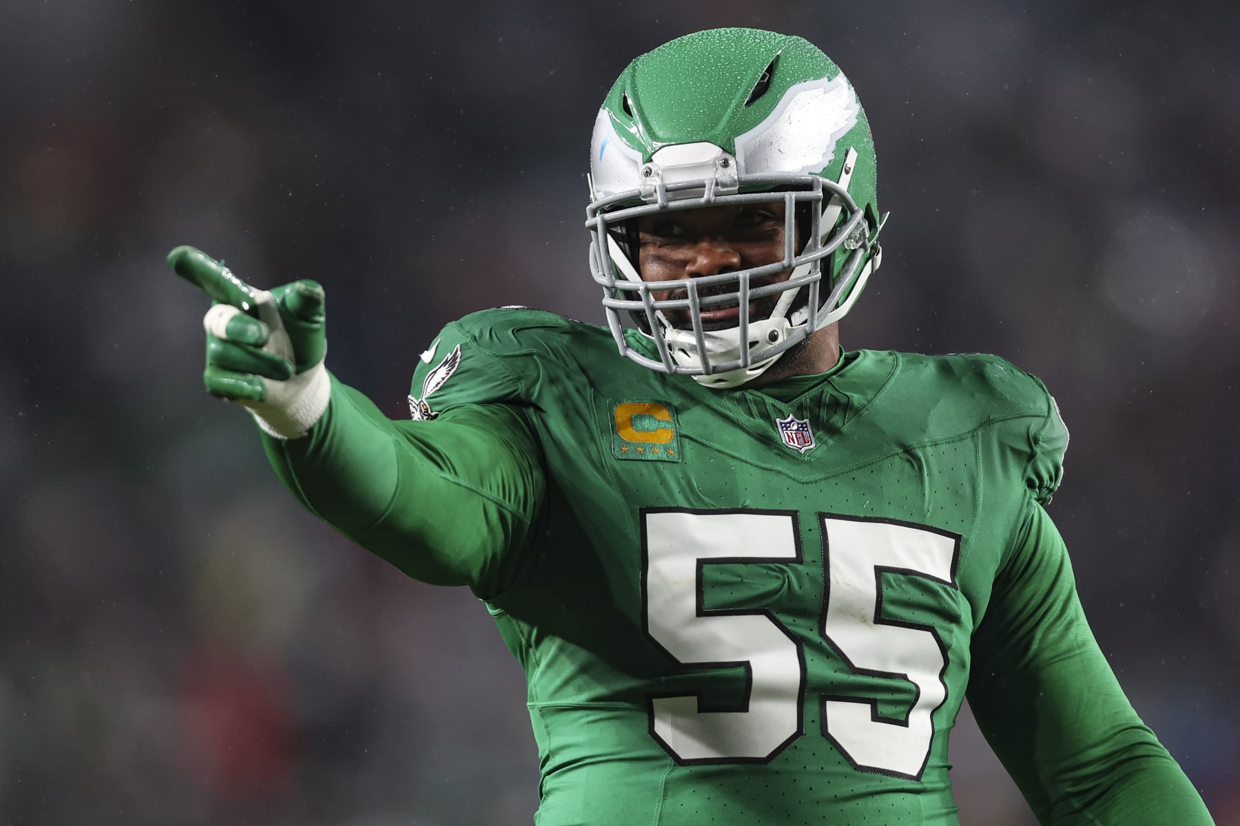 Eagles Edge Brandon Graham