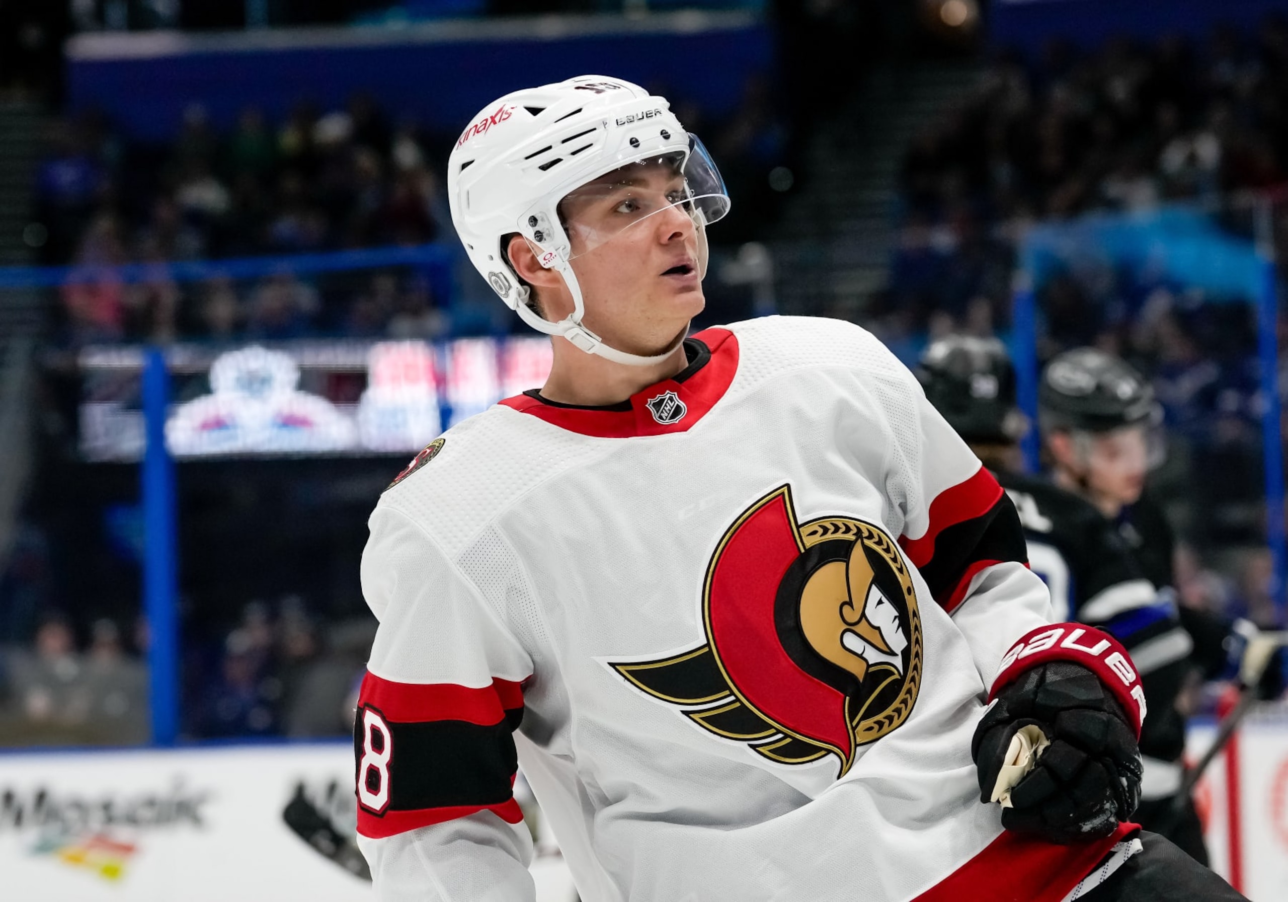 TAMPA, FL - FEBRUARY 19 : Ottawa Senators center Tim Stutzle (18) scores the first goal during the NHL Hockey match between the Tampa Bay Lightning and Ottawa Senators on February 19th, 2024 at Amalie Arena in Tampa, FL. (Photo by Andrew Bershaw/Icon Sportswire via Getty Images)
