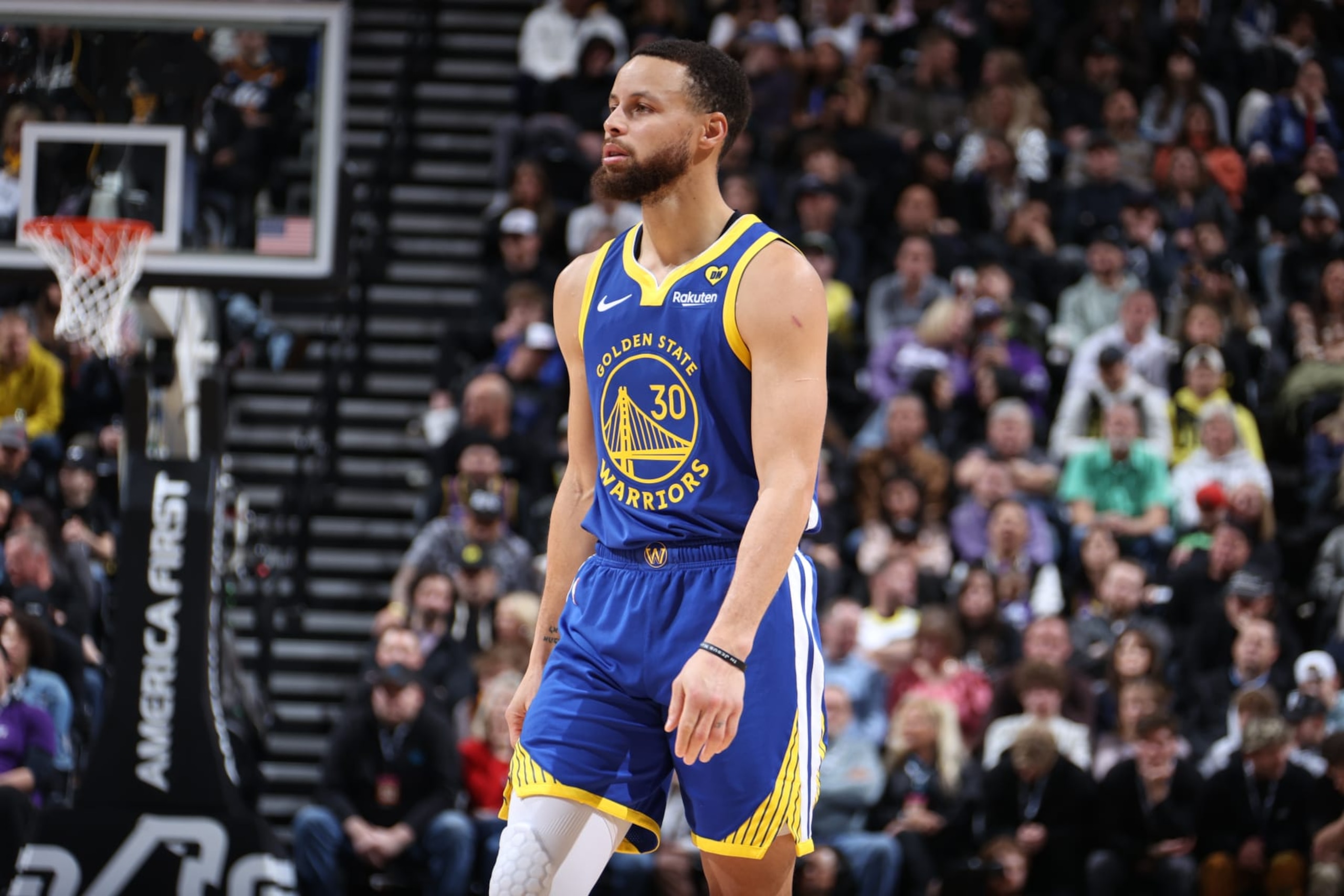 SALT LAKE CITY, UT - FEBRUARY 15: Stephen Curry #30 of the Golden State Warriors looks on during the game against the Utah Jazz on February 15, 2024 at Delta Center in Salt Lake City, Utah. NOTE TO USER: User expressly acknowledges and agrees that, by downloading and or using this Photograph, User is consenting to the terms and conditions of the Getty Images License Agreement. Mandatory Copyright Notice: Copyright 2024 NBAE (Photo by Melissa Majchrzak/NBAE via Getty Images)