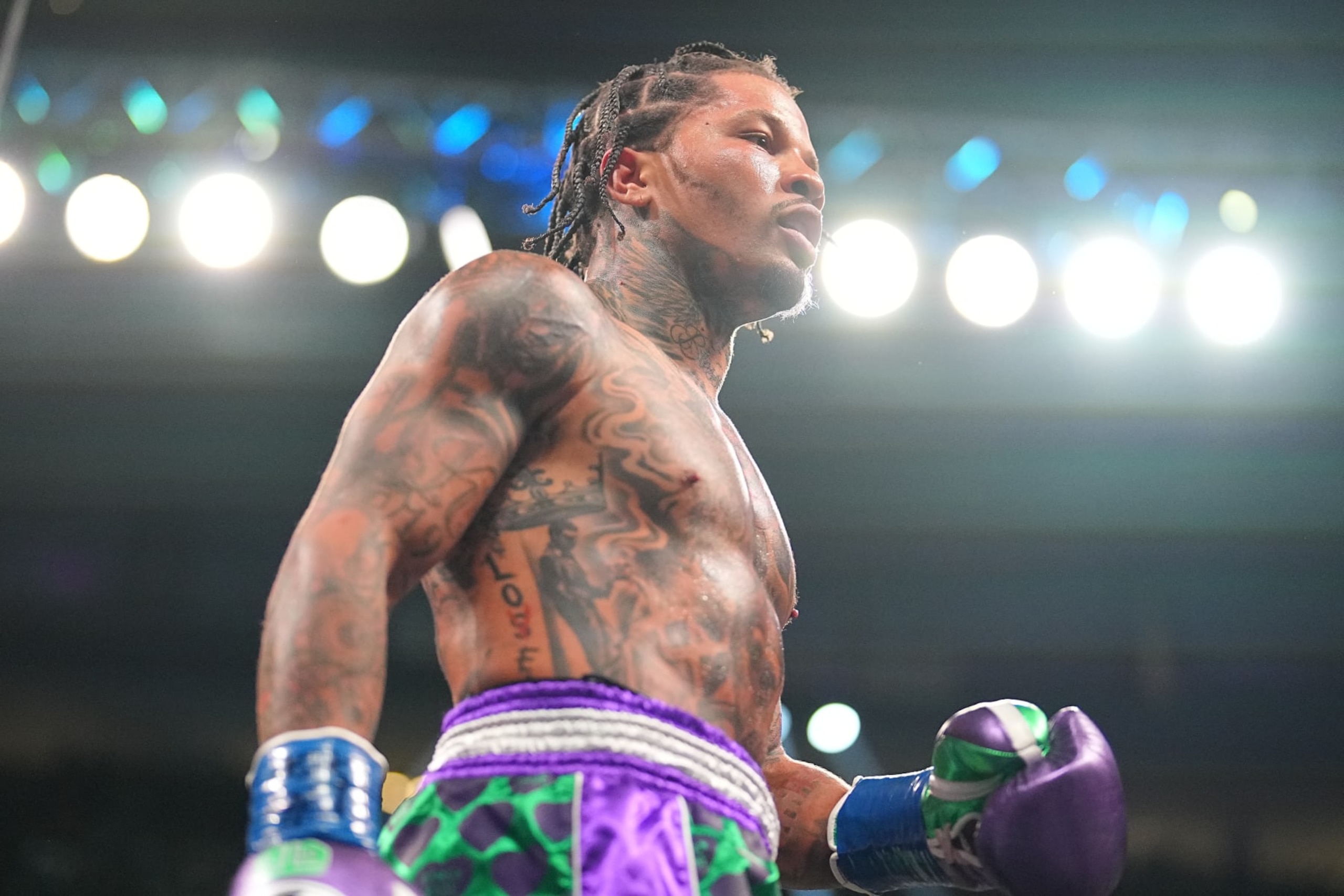 Boxing: Gervonta Davis looks on vs Ryan Garcia during fight at T-Mobile Arena. 
Las Vegas, NV 4/22/2023 
CREDIT: Erick W. Rasco (Photo by Erick W. Rasco/Sports Illustrated via Getty Images) 
(Set Number: X164350 TK1)
