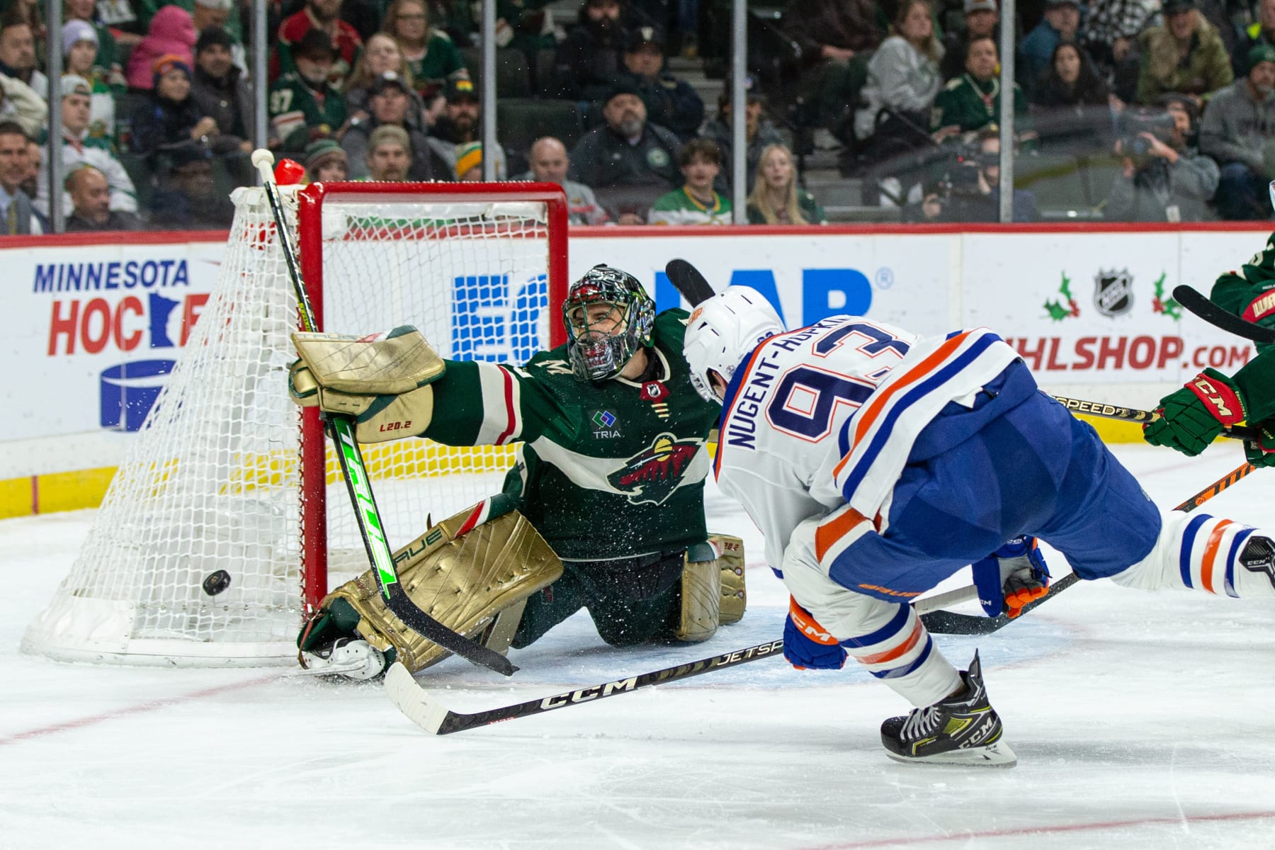 SAINT PAUL, MN - DECEMBER 01: Minnesota Wild goaltender Marc-Andre Fleury (29) makes a save on a shot from Edmonton Oilers center Ryan Nugent-Hopkins (93) during the NHL game between the Edmonton Oilers and the Minnesota Wild, on December 1st, 2022, at Xcel  Energy Center in Saint Paul, MN. (Photo by Bailey Hillesheim/Icon Sportswire via Getty Images)