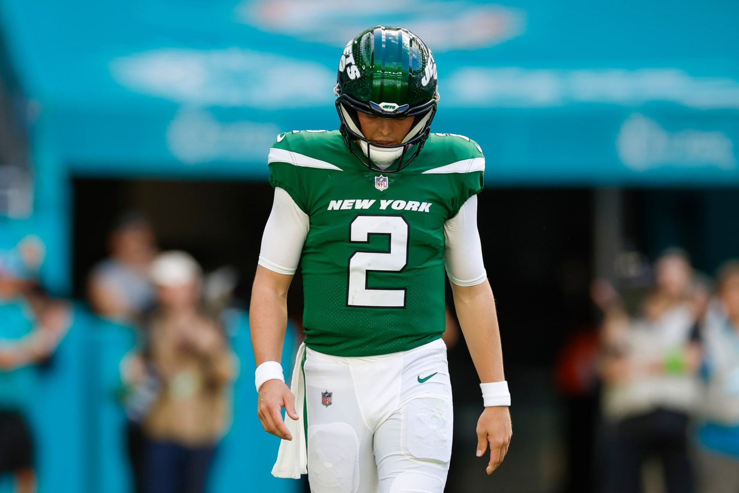 MIAMI GARDENS, FLORIDA - DECEMBER 17: Zach Wilson #2 of the New York Jets reacts in the first half during a game against the Miami Dolphins at Hard Rock Stadium on December 17, 2023 in Miami Gardens, Florida. (Photo by Brandon Sloter/Image Of Sport/Getty Images)