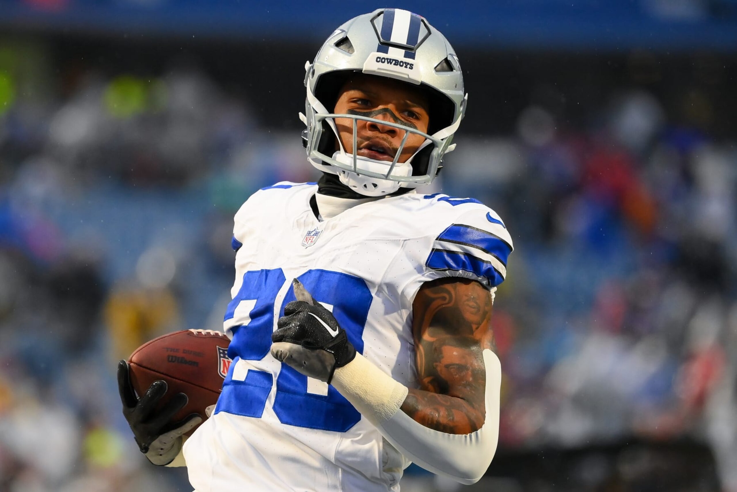 ORCHARD PARK, NEW YORK - DECEMBER 17: Tony Pollard #20 of the Dallas Cowboys warms up prior to the game against the Buffalo Bills at Highmark Stadium on December 17, 2023 in Orchard Park, New York. The Bills won 31-10. (Photo by Rich Barnes/Getty Images)