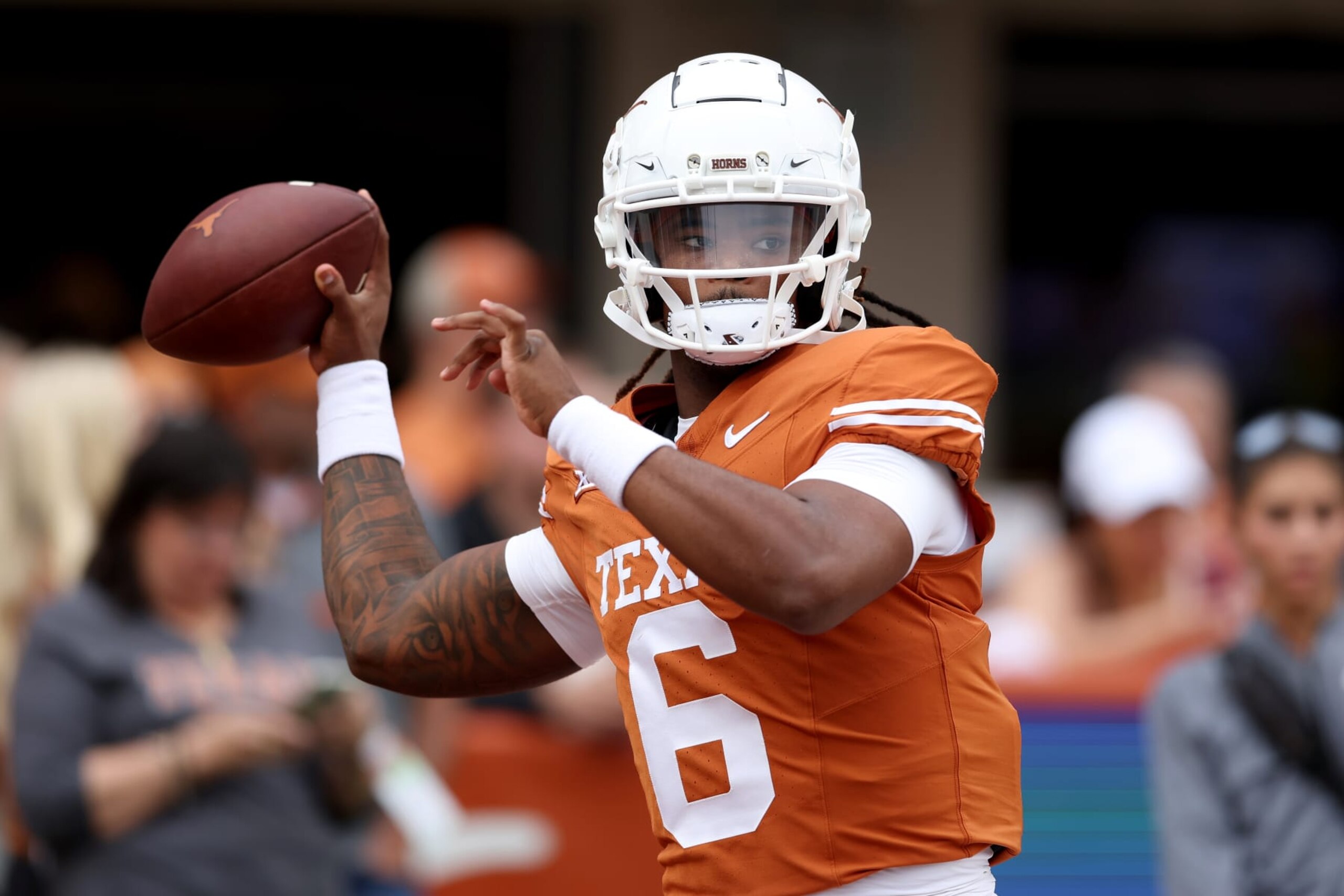 AUSTIN, TEXAS - NOVEMBER 04: Maalik Murphy #6 of the Texas Longhorns warms up before the game against the Kansas State Wildcats at Darrell K Royal-Texas Memorial Stadium on November 04, 2023 in Austin, Texas. (Photo by Tim Warner/Getty Images)
