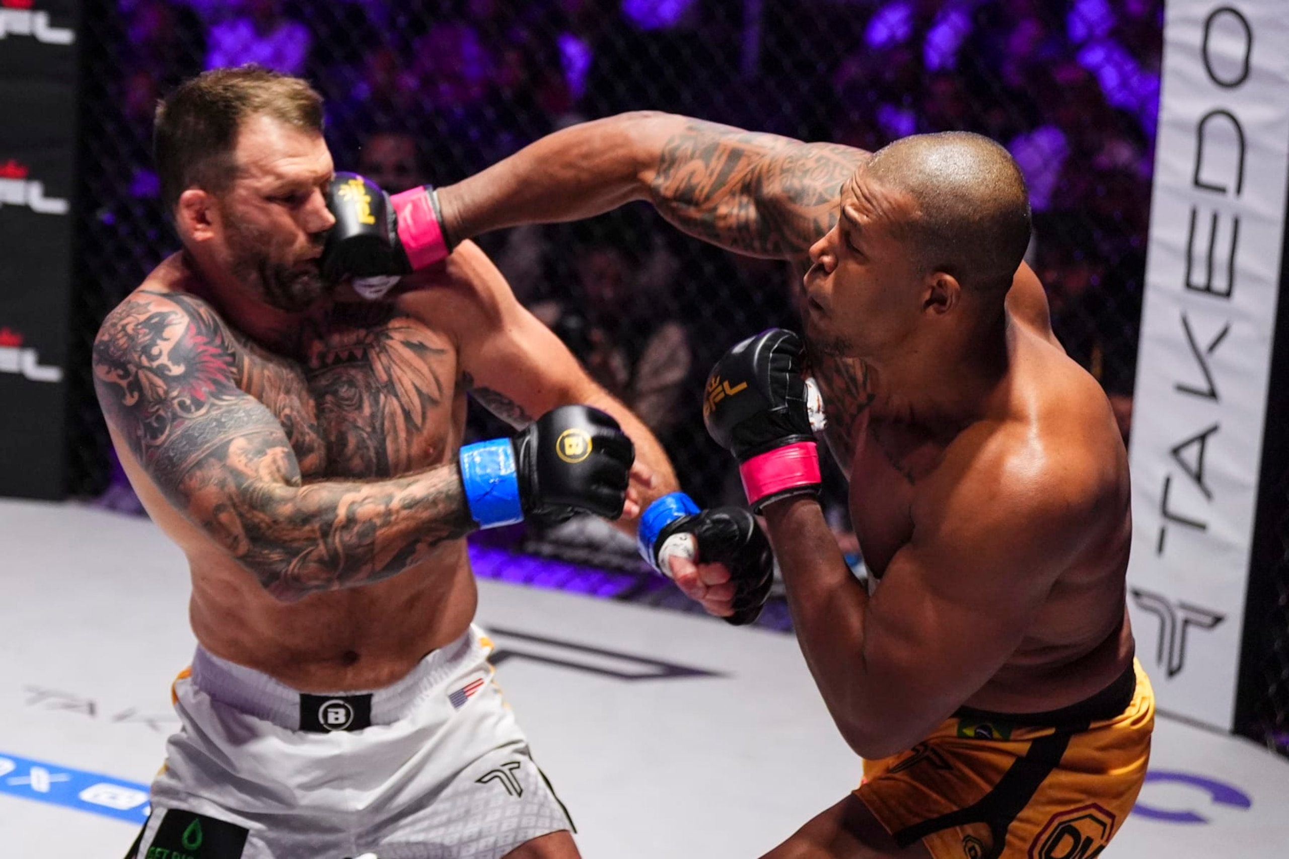 Renan Ferreira knocks out Ryan Bader