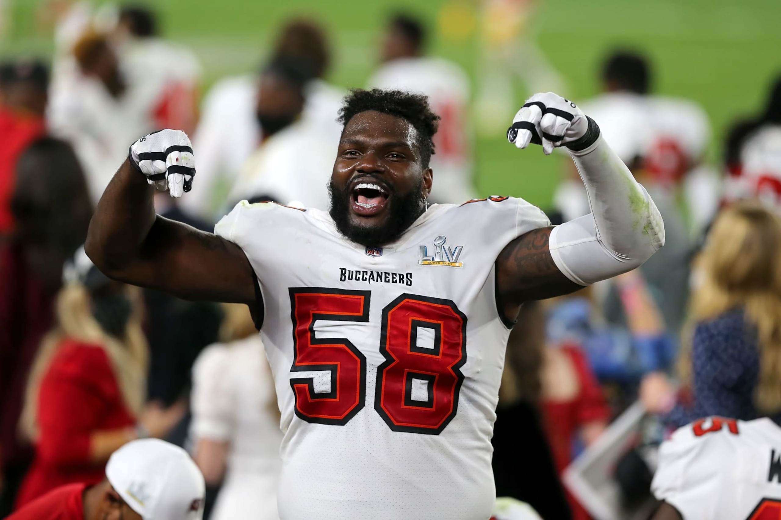 TAMPA, FL - FEBRUARY 07: Shaquil Barrett (58) of the Buccaneers was telling the fans that this was the Buccaneers house during the Super Bowl LV game between the Kansas City Chiefs and the Tampa Bay Buccaneers on February 7, 2021 at Raymond James Stadium, in Tampa, FL. (Photo by Cliff Welch/Icon Sportswire via Getty Images) TAMPA, FL - FEBRUARY 07: Shaquil Barrett (58) of the Buccaneers was telling the fans that this was the Buccaneers house during the Super Bowl LV game between the Kansas City Chiefs and the Tampa Bay Buccaneers on February 7, 2021 at Raymond James Stadium, in Tampa, FL. (Photo by Cliff Welch/Icon Sportswire via Getty Images)