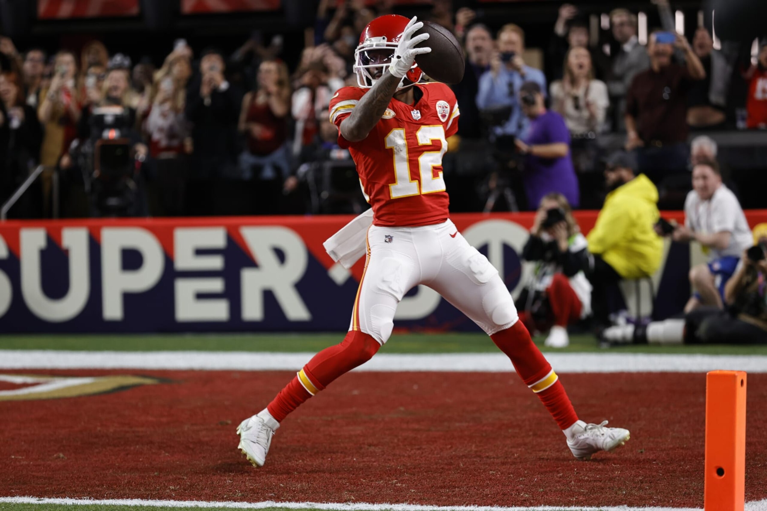 LAS VEGAS, NV - FEBRUARY 11: Mecole Hardman #12 of the Kansas City Chiefs makes a 3-yard touchdown catch during Super Bowl LVIII against the San Francisco 49ers at Allegiant Stadium on February 11, 2024 in Las Vegas, Nevada. The Chiefs defeated the 49ers 25-22. (Photo by Michael Zagaris/San Francisco 49ers/Getty Images) LAS VEGAS, NV - FEBRUARY 11: Mecole Hardman #12 of the Kansas City Chiefs makes a 3-yard touchdown catch during Super Bowl LVIII against the San Francisco 49ers at Allegiant Stadium on February 11, 2024 in Las Vegas, Nevada. The Chiefs defeated the 49ers 25-22. (Photo by Michael Zagaris/San Francisco 49ers/Getty Images)