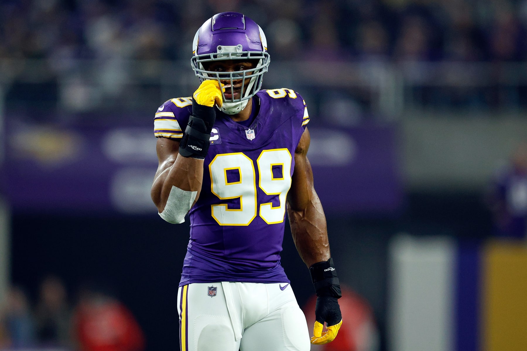 MINNEAPOLIS, MINNESOTA - NOVEMBER 27: Danielle Hunter #99 of the Minnesota Vikings looks on against the Chicago Bears in the first half at U.S. Bank Stadium on November 27, 2023 in Minneapolis, Minnesota. The Bears defeated the Vikings 12-10. (Photo by David Berding/Getty Images)